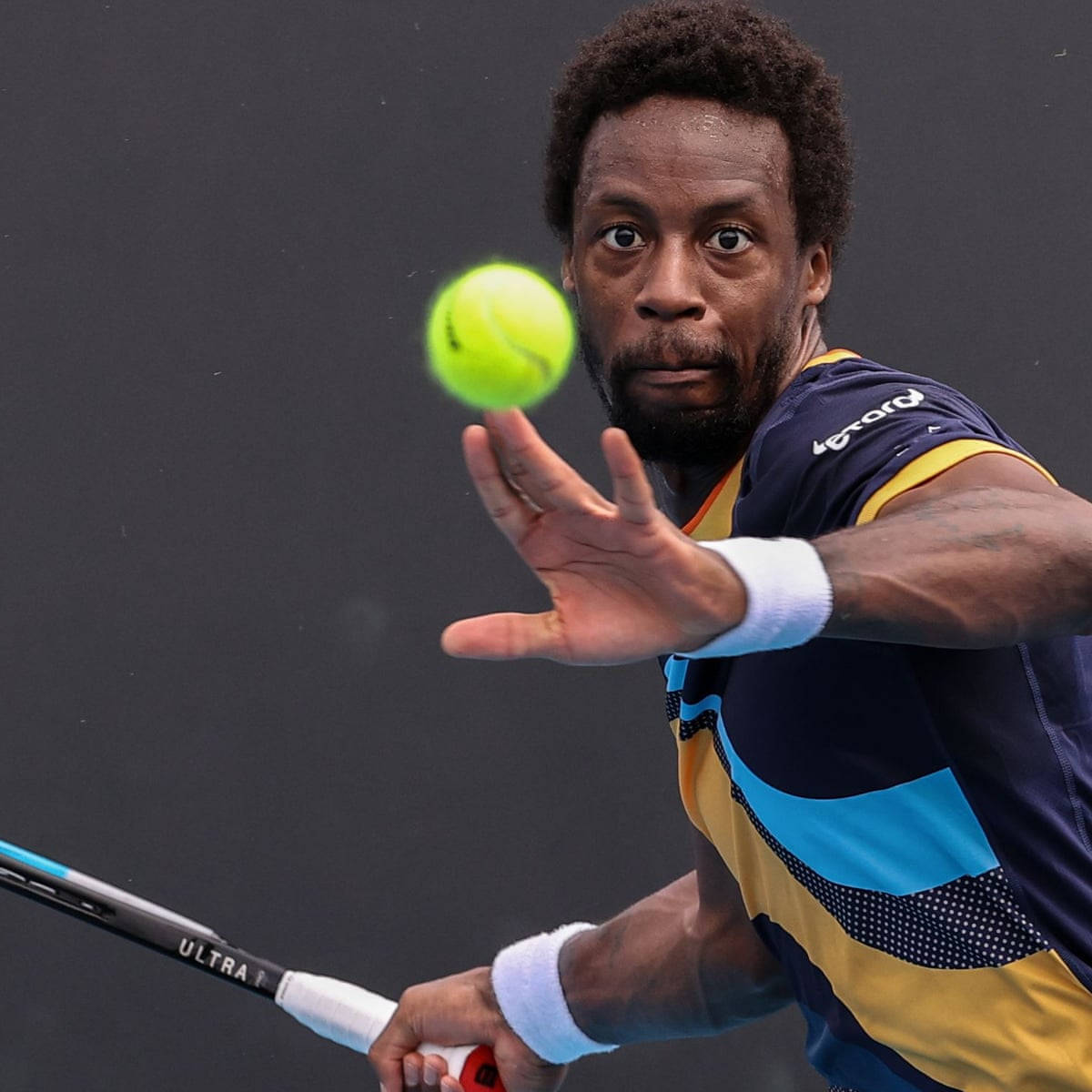 Gael Monfils, bright yellow tennis ball, lunge, SD Desktop Wallpaper
