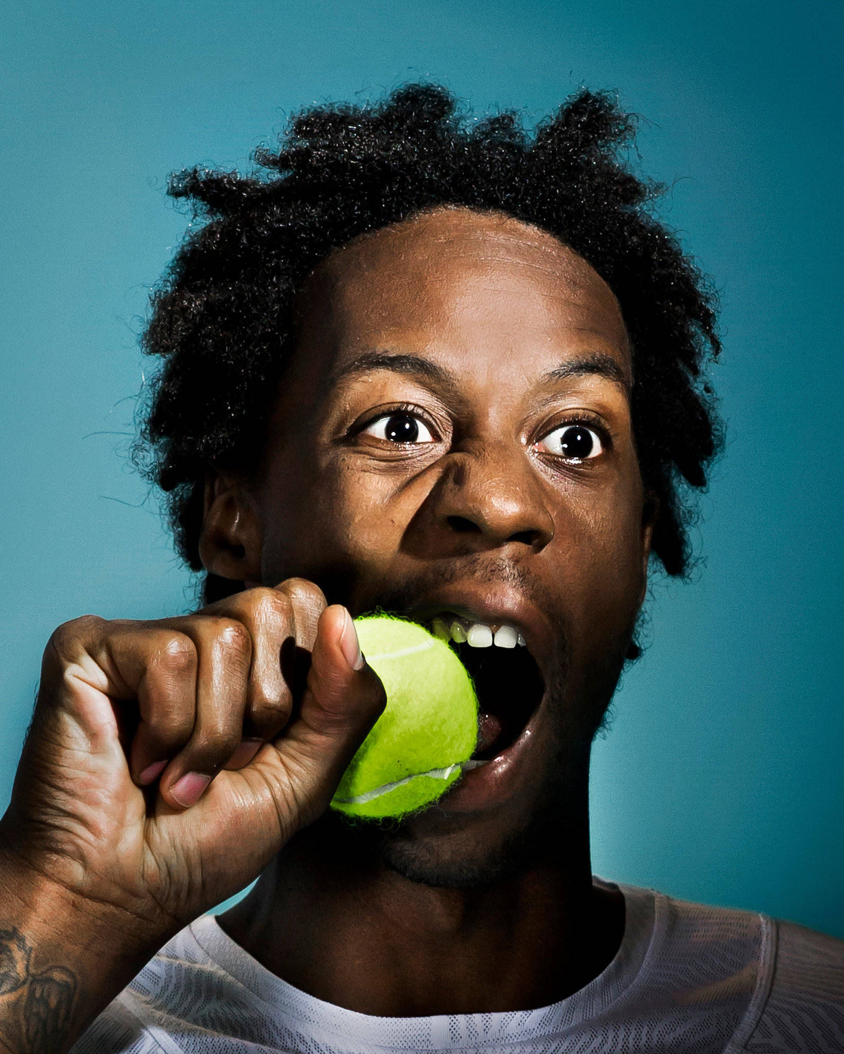 Gael Monfils, curly hair, bright green tennis ball, Full HD Phone Wallpaper
