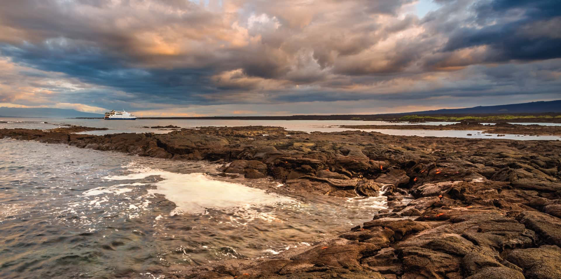 Galapagos Islands, bay rock formation, crashing waves, Full HD Desktop Wallpaper