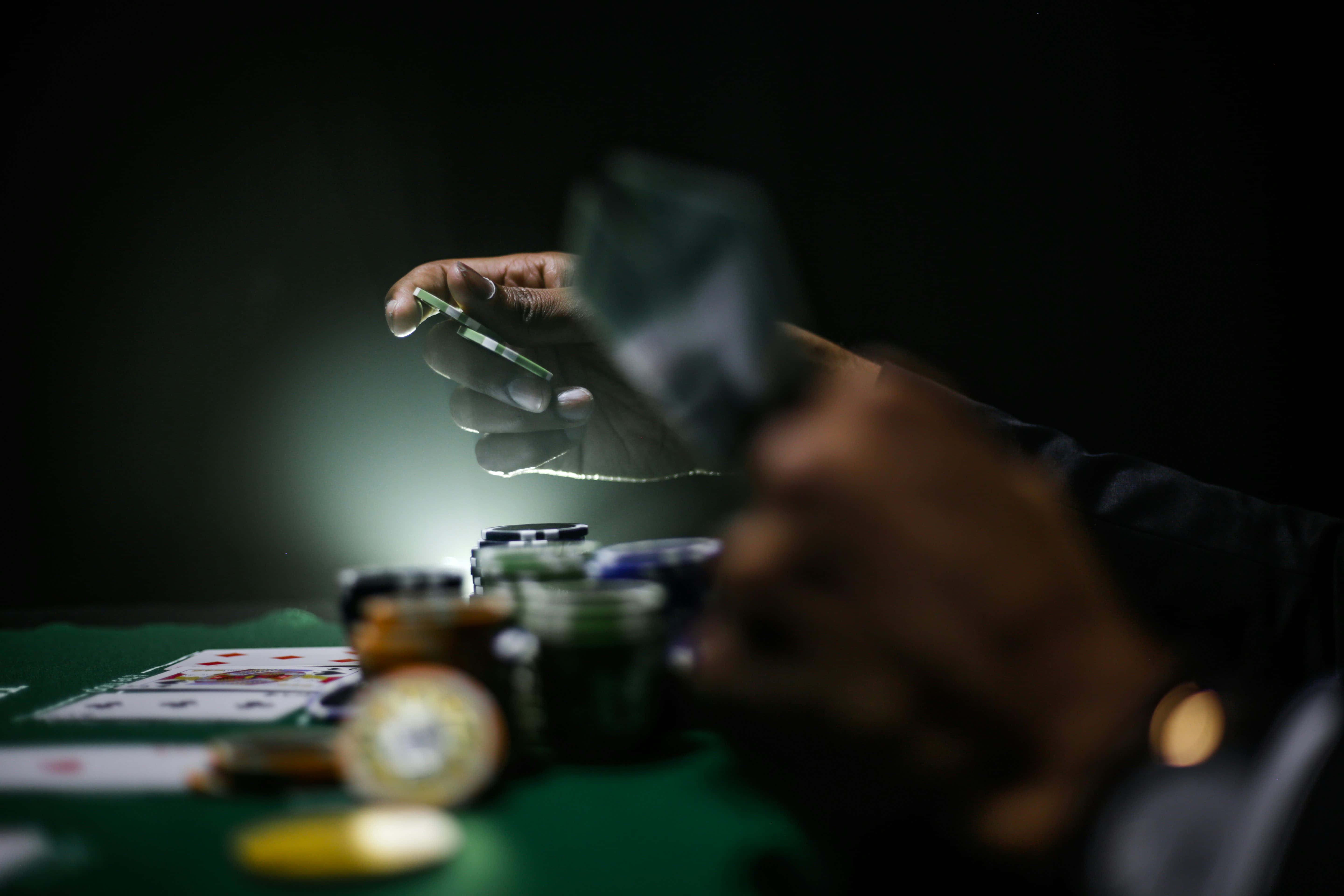 green poker chip, green felt table, scattered cards, 5K Desktop Wallpaper