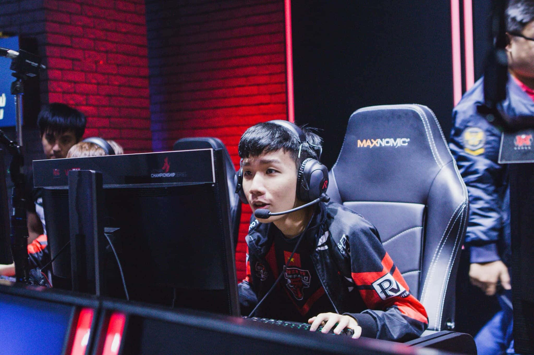 esports 2048 x 1364, black and red jersey, gaming chair, Full HD Desktop Wallpaper