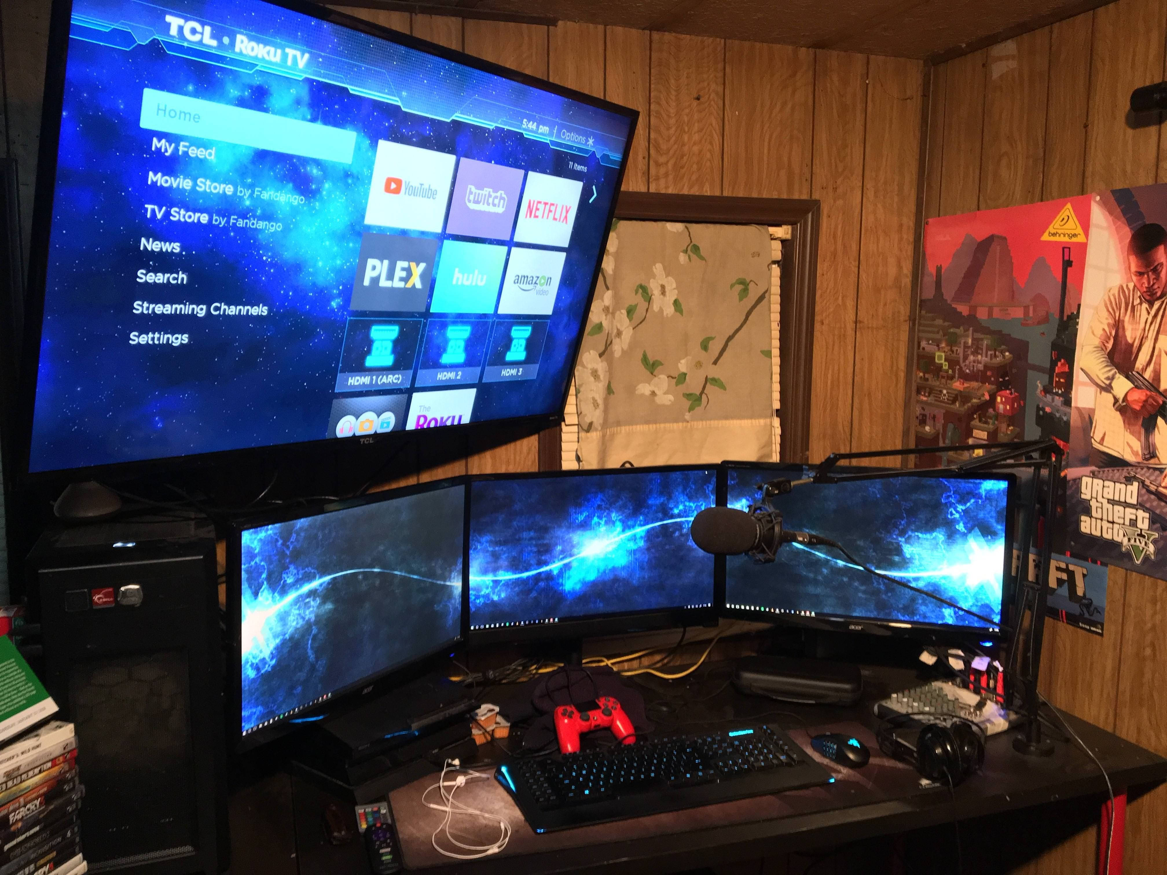 gaming room, large TV, three monitors, 4K Desktop Wallpaper