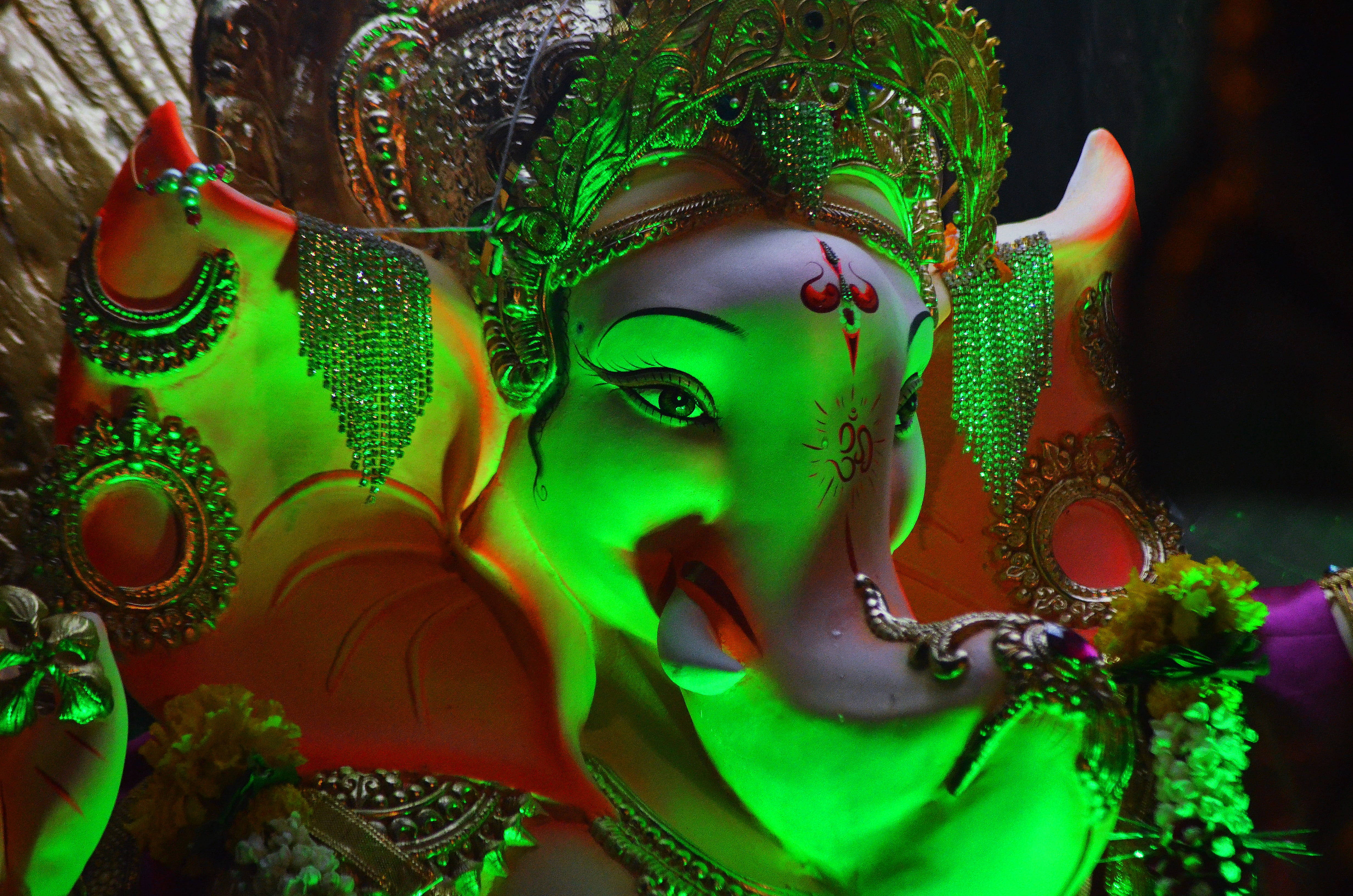Ganesh, deep green, statue, 4K Desktop Wallpaper
