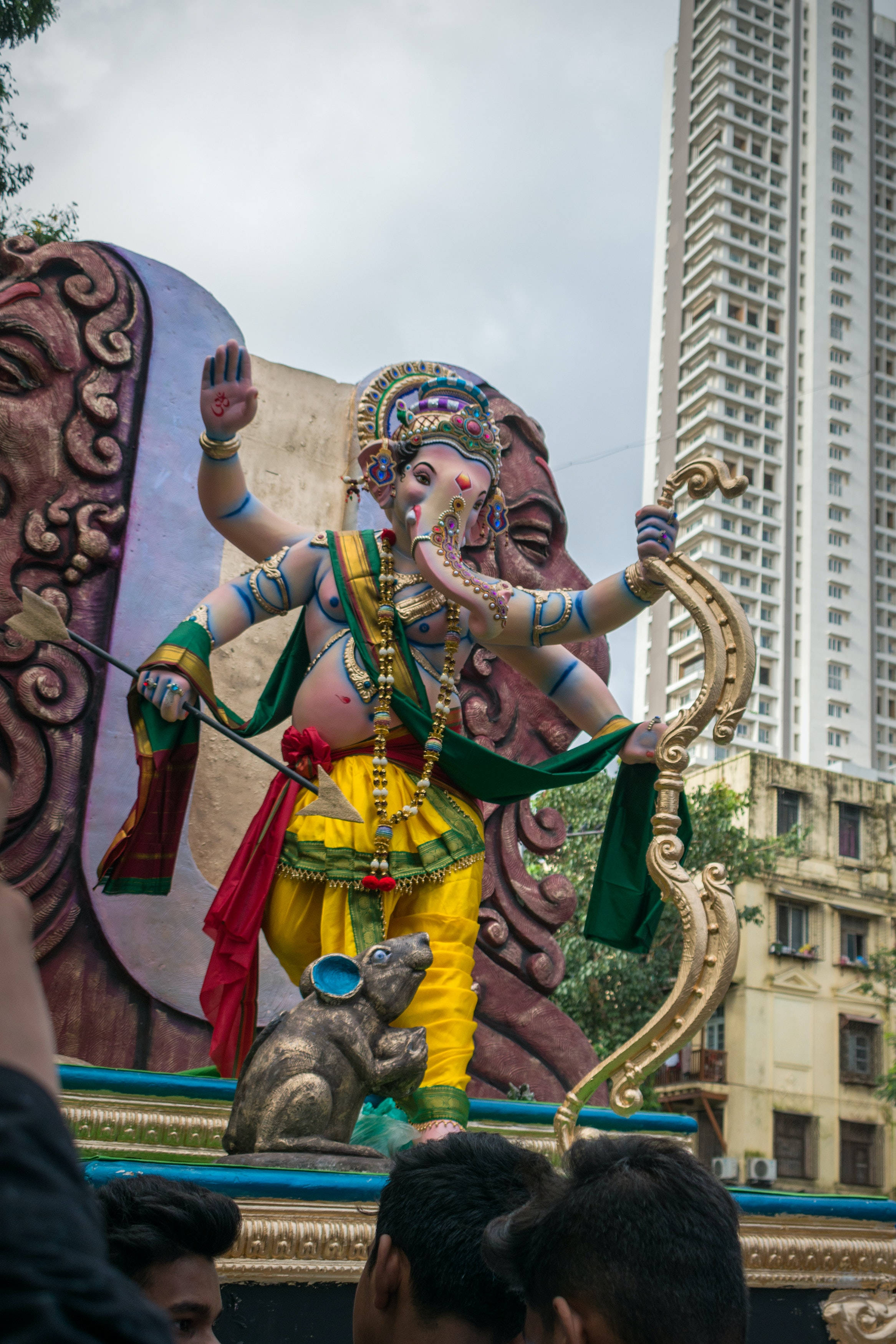 Ganesh, bow, idol, 2K Phone Wallpaper
