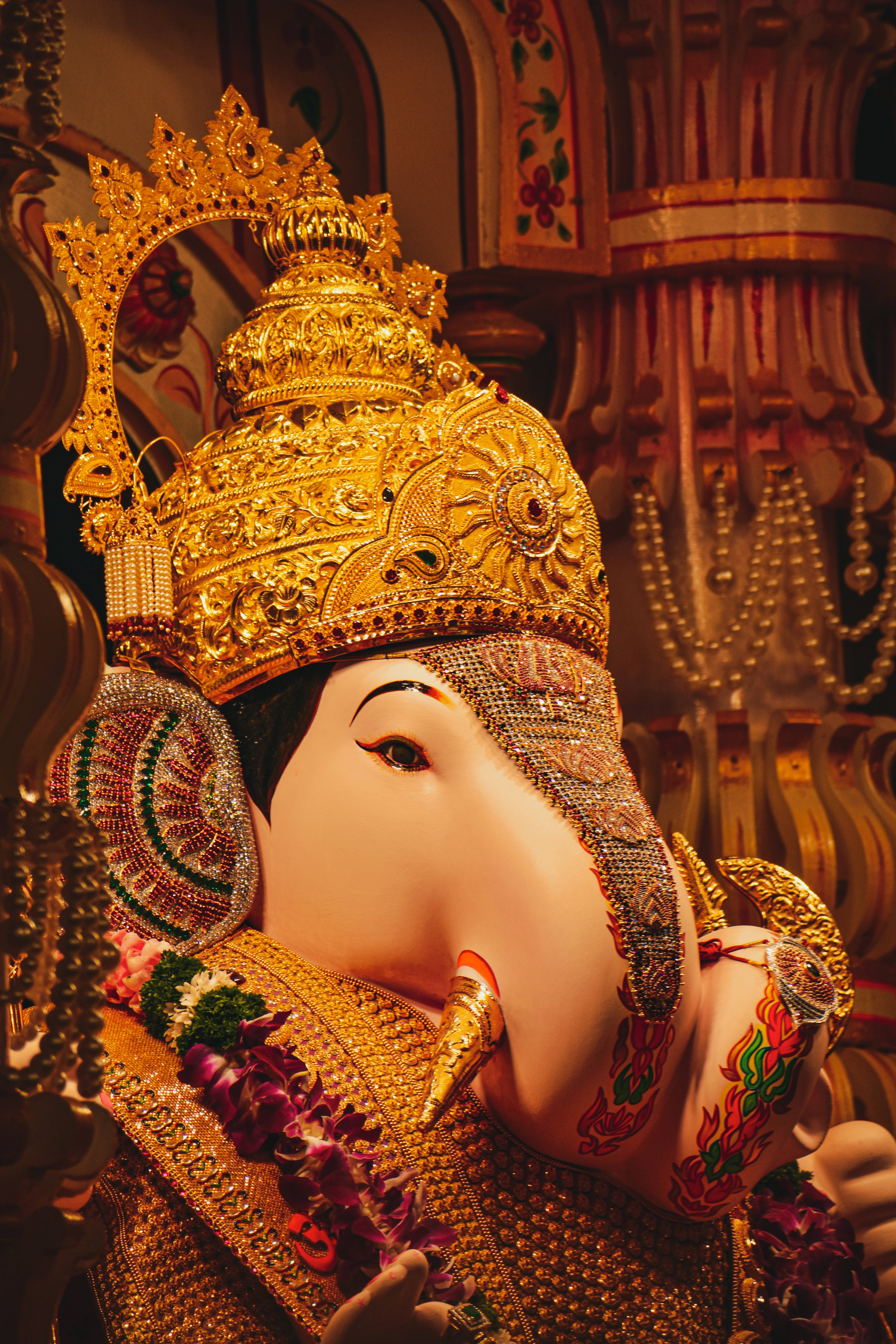 Ganesh, 4K, gold accessories, 5K Phone Wallpaper