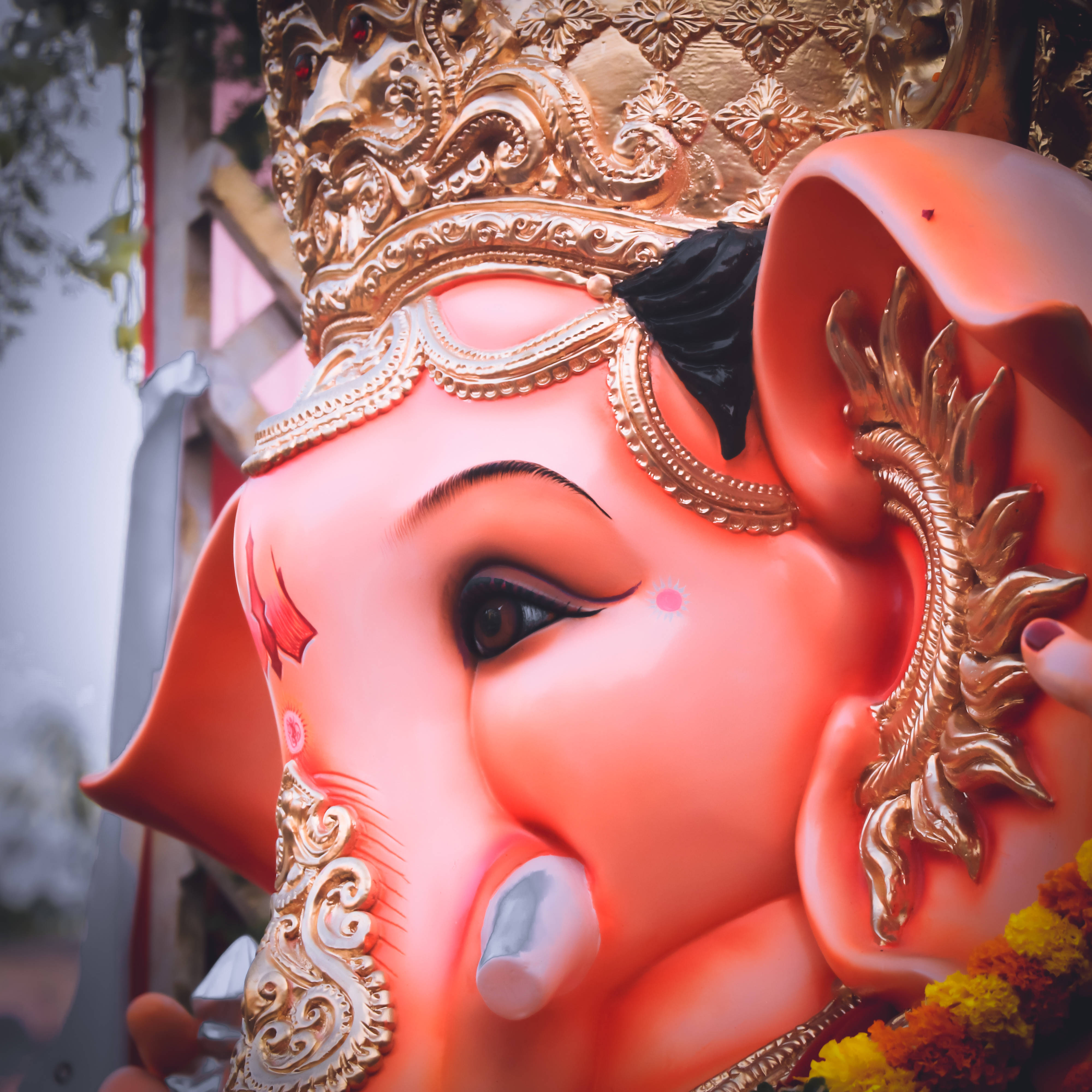 Ganpati, HD Side, vibrant pink Ganesha statue, 4K Desktop Wallpaper