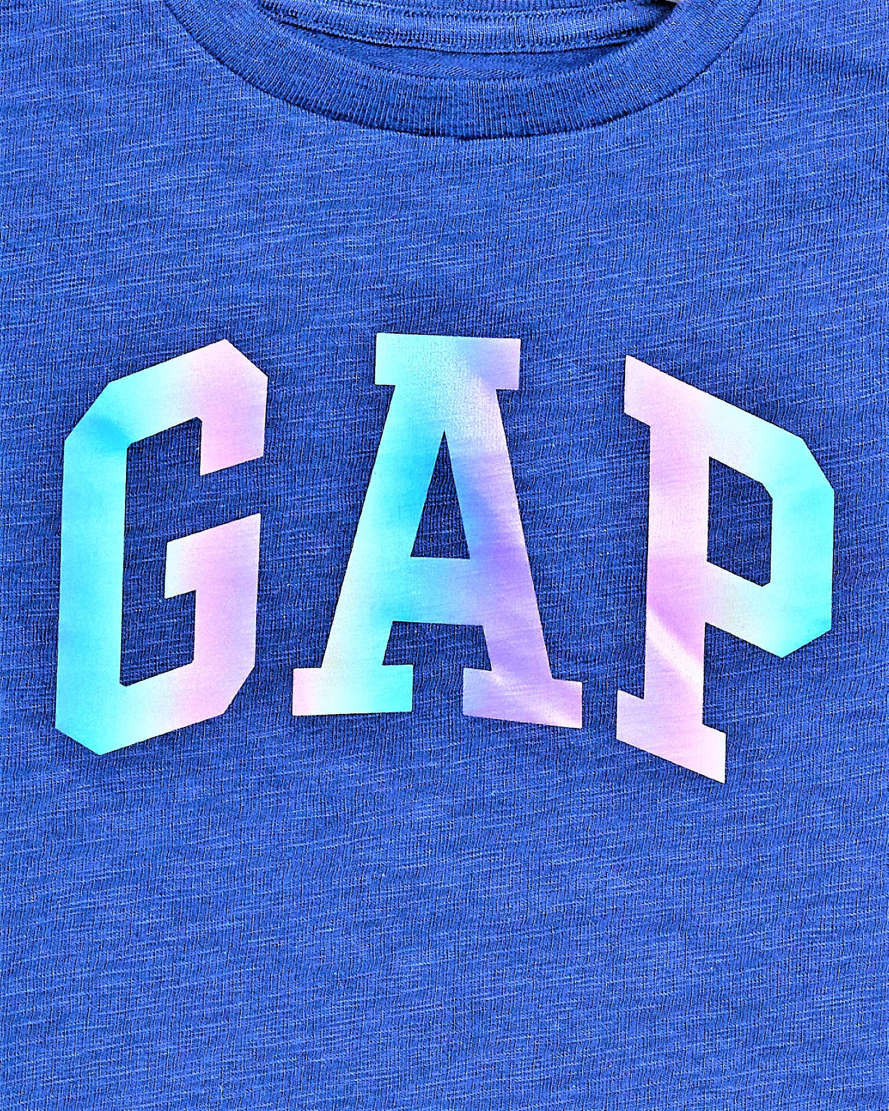 GAP logo, holographic iridescent, blue heathered t-shirt, Full HD Phone Wallpaper