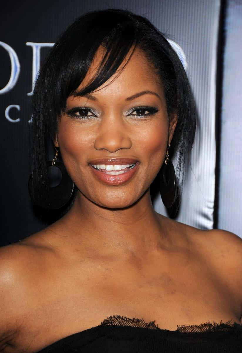 Garcelle Beauvais, black strapless dress, dark hair, SD Phone Wallpaper
