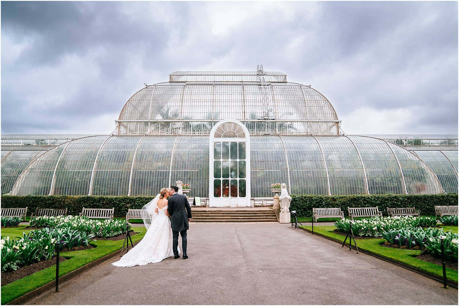 Garden Wedding, grand glass greenhouse, cloudy sky, HD Desktop Wallpaper