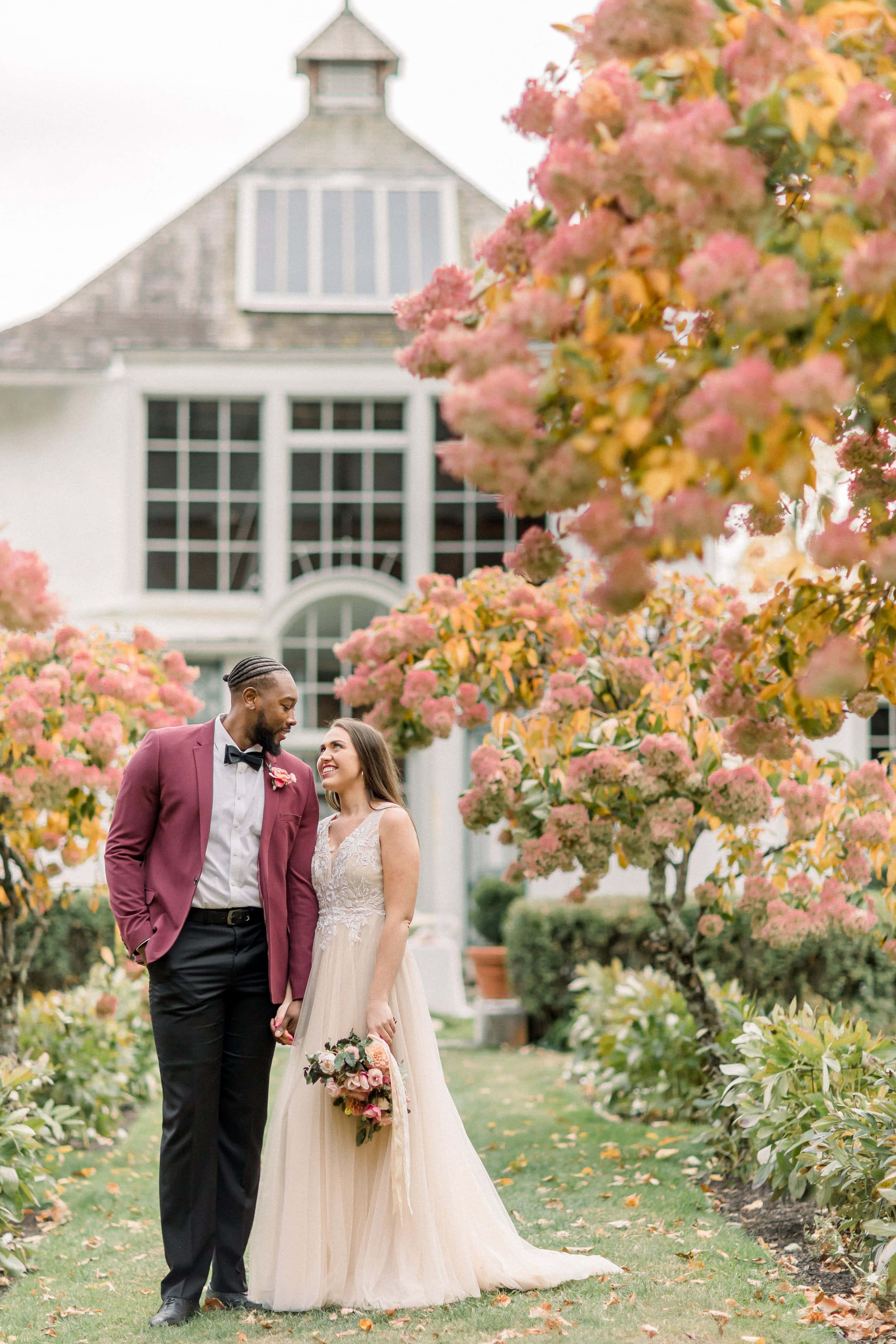 garden wedding, pink flowering trees, white house, 2K Phone Wallpaper