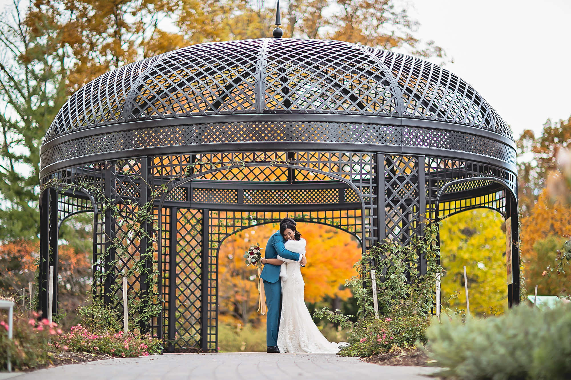 garden wedding, black metal gazebo, autumn foliage, Full HD Desktop Wallpaper