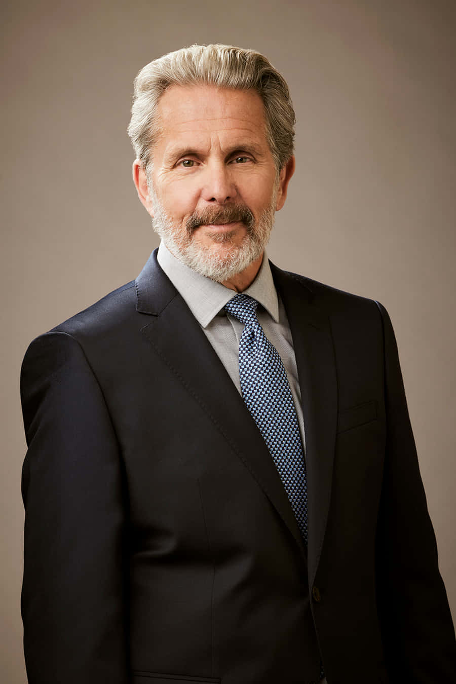 Gary Cole, gray hair, beard, HD Phone Wallpaper