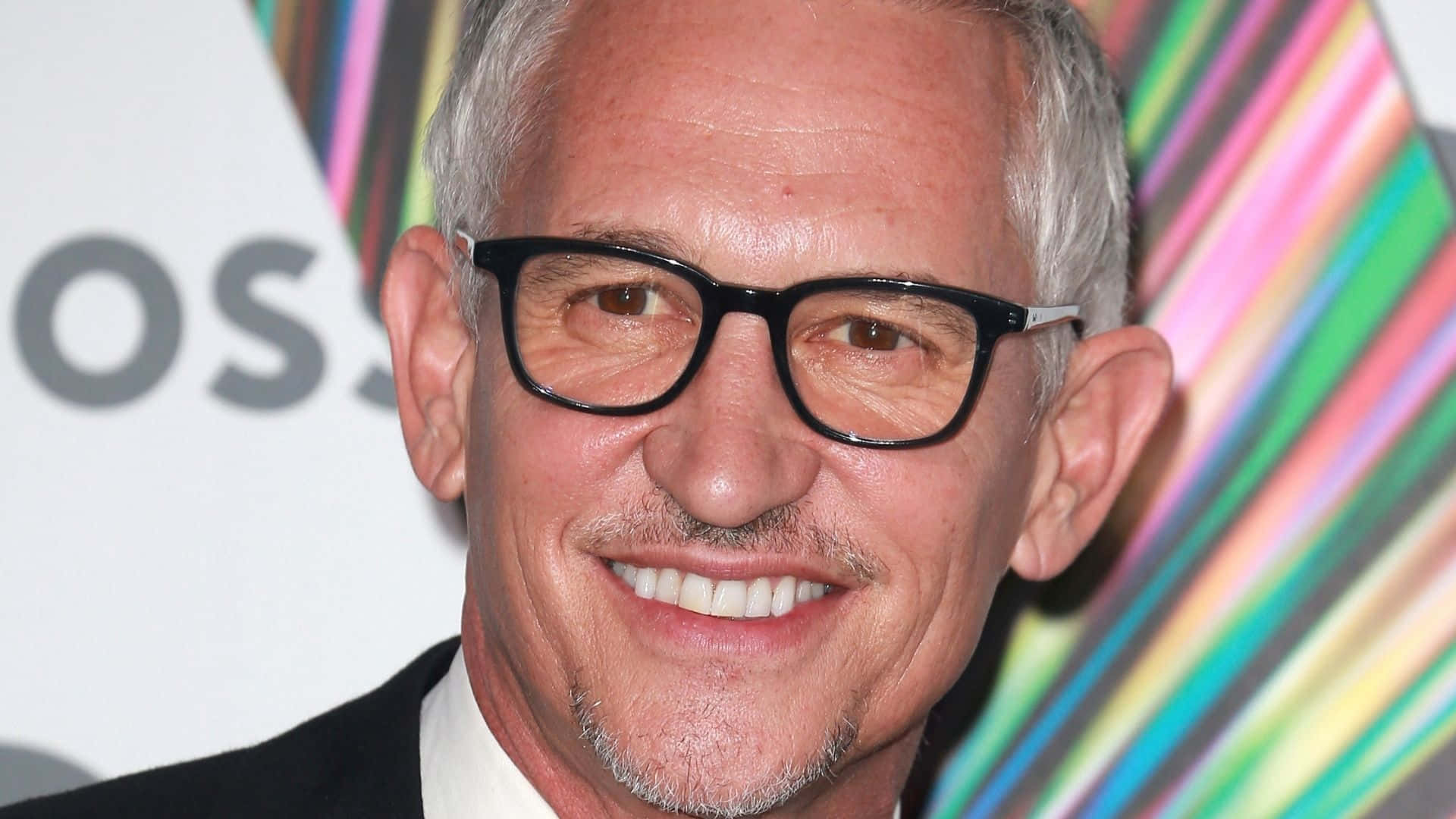 Gary Lineker, gray hair, black-rimmed glasses, Full HD Desktop Wallpaper