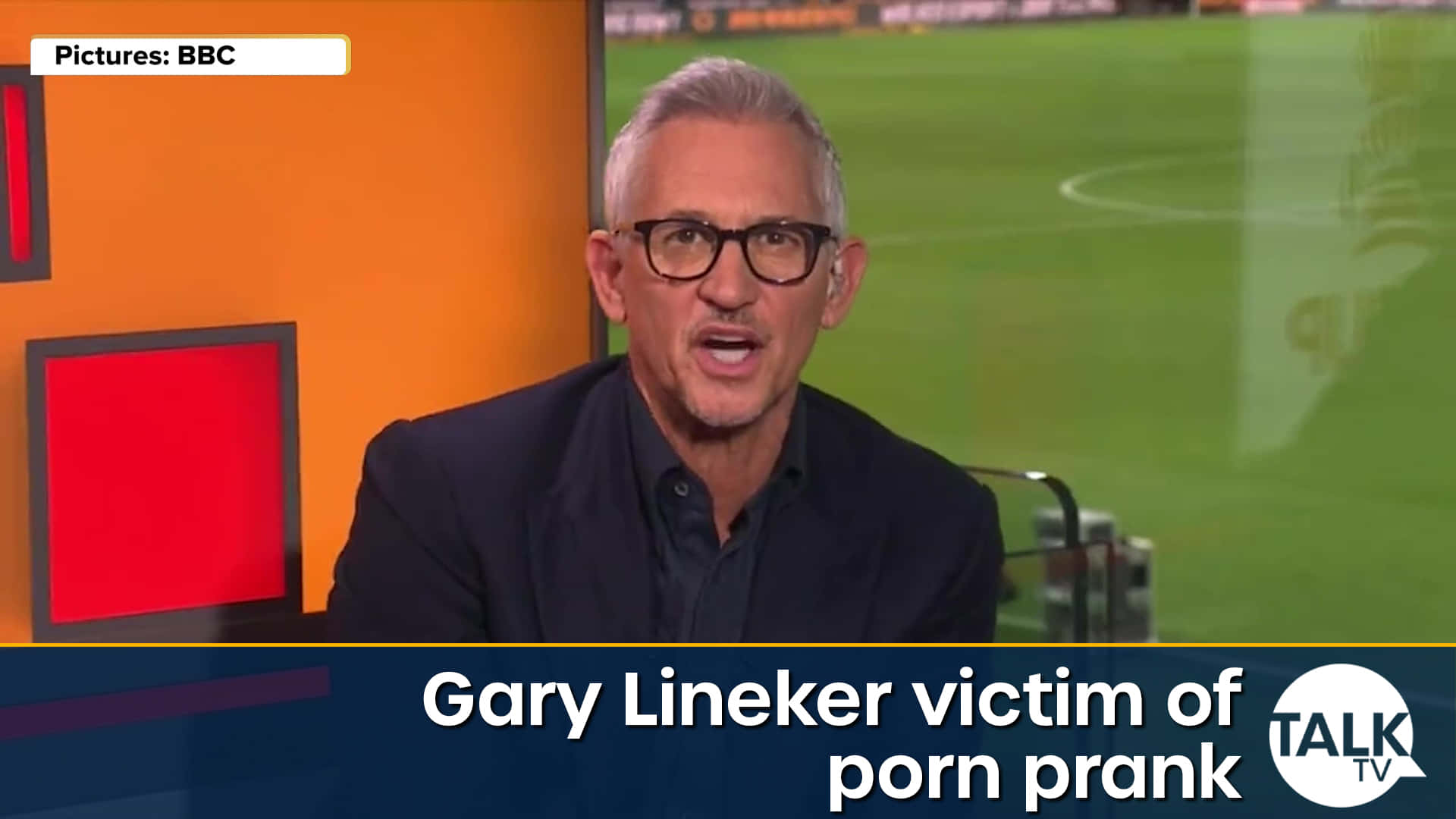 Gary Lineker, TV set, blurred football pitch, Full HD Desktop Wallpaper