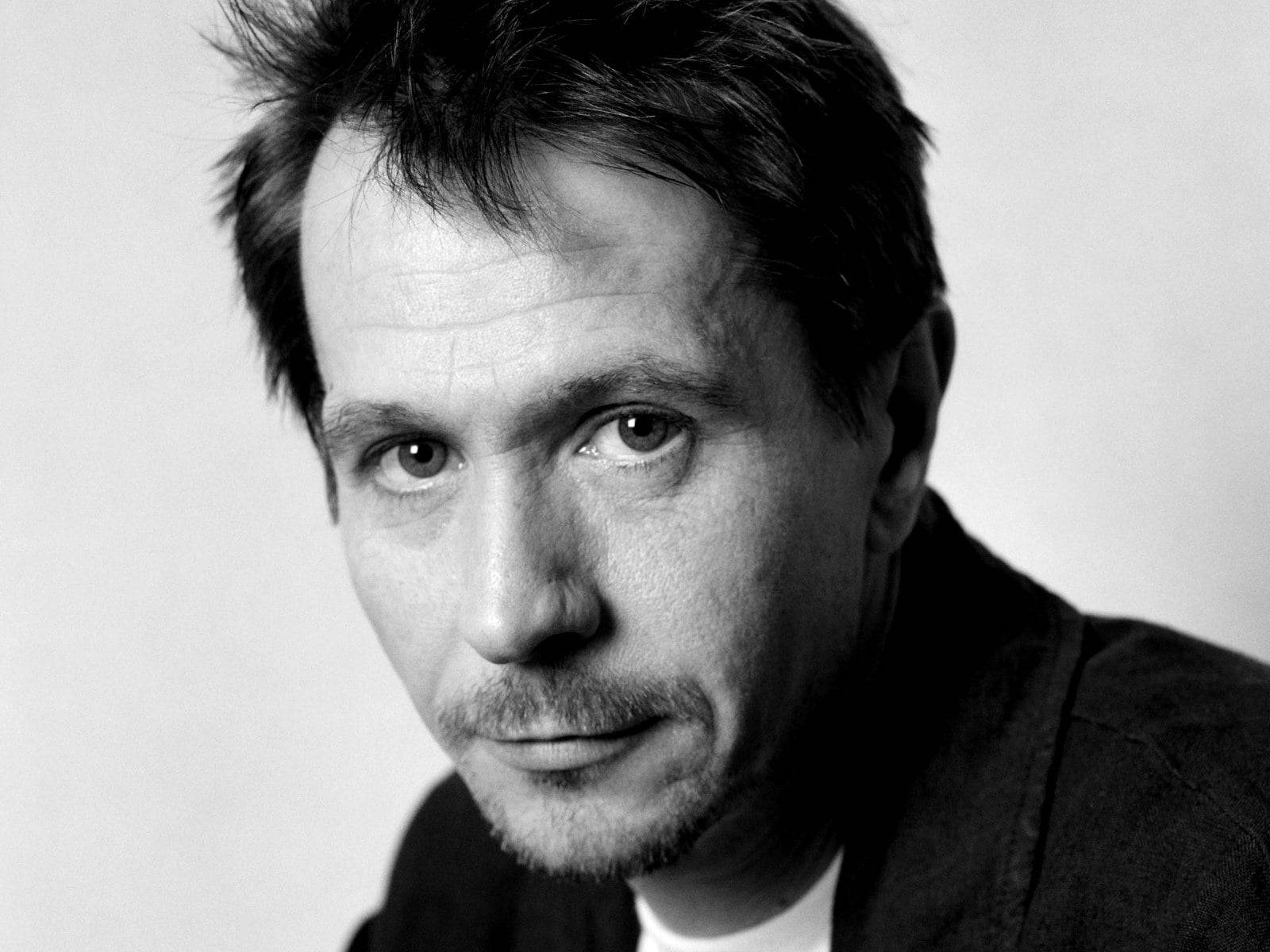 Gary Oldman, black and white, close-up portrait, HD Desktop Wallpaper