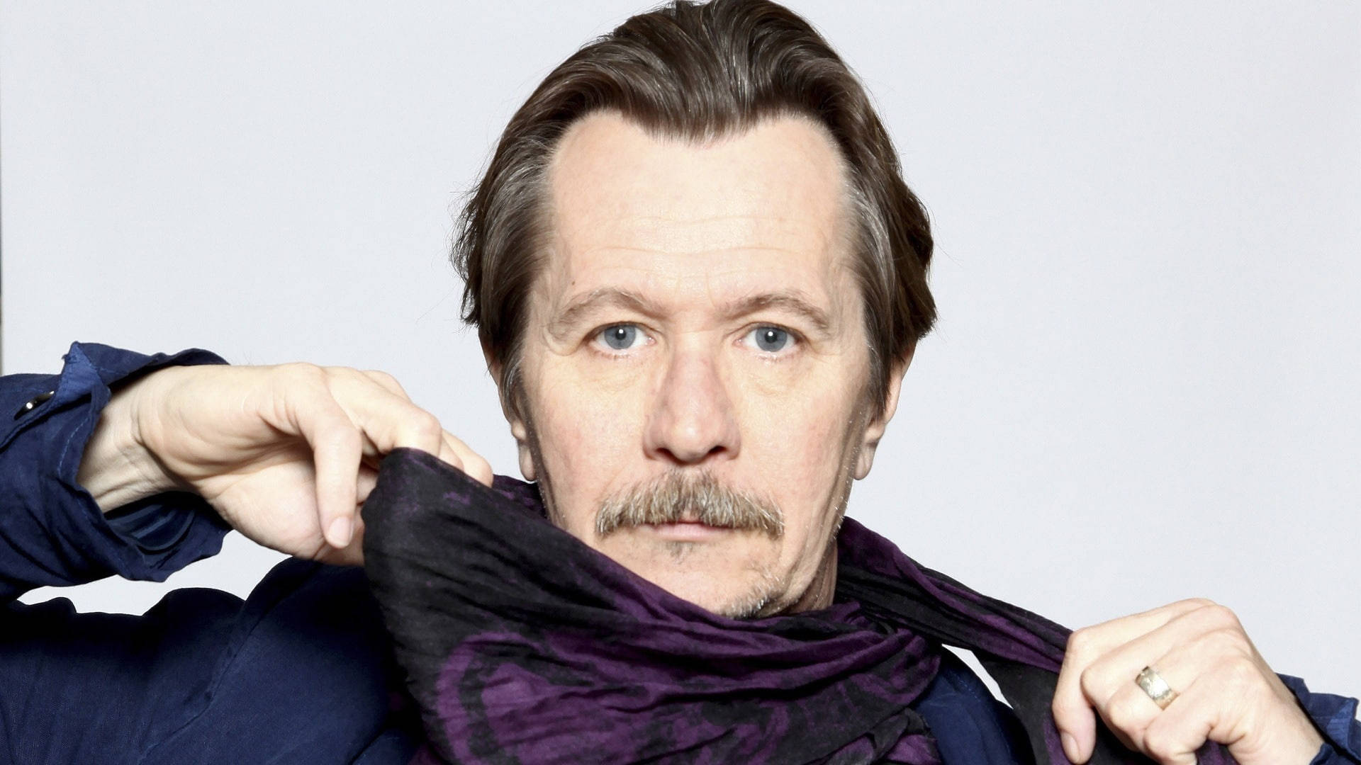 Gary Oldman, blue eyes, mustache, Full HD Desktop Wallpaper