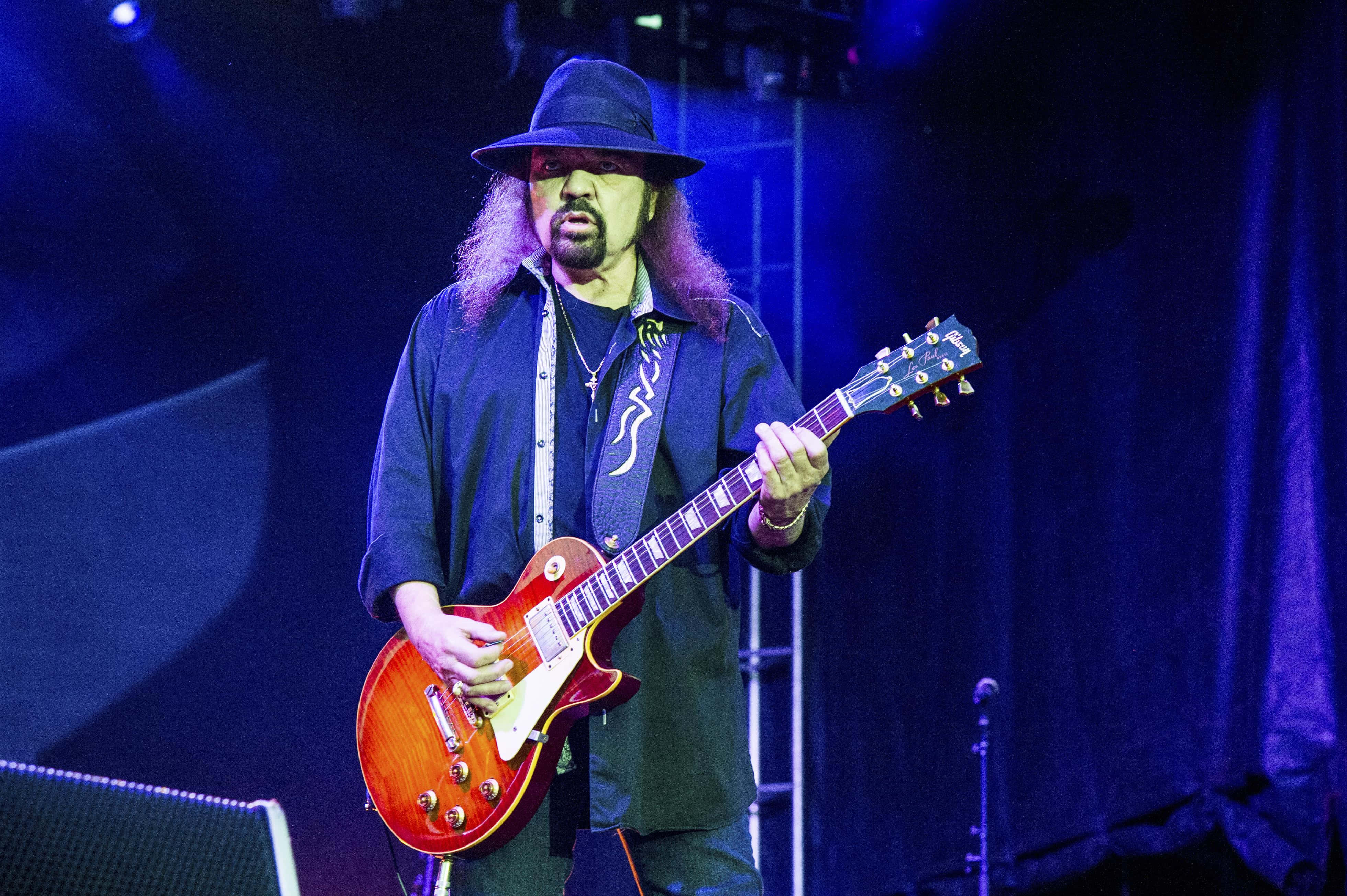 Gary Rossington, long purple hair, black hat, 4K Desktop Wallpaper