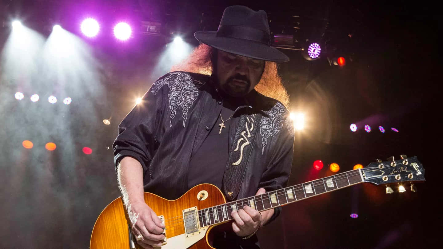 Gary Rossington, black hat, embroidered shirt, HD Desktop Wallpaper