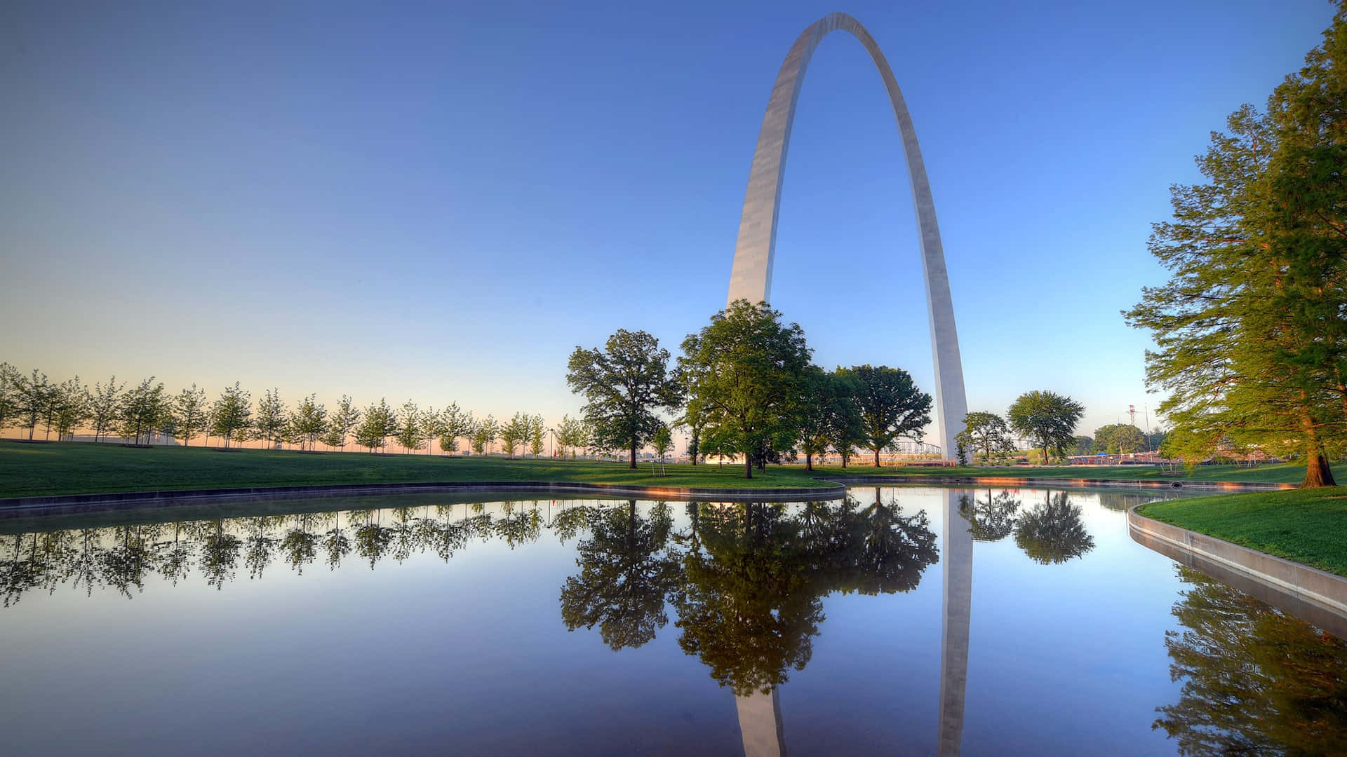 Gateway Arch, blue sky, calm water, Full HD Desktop Wallpaper
