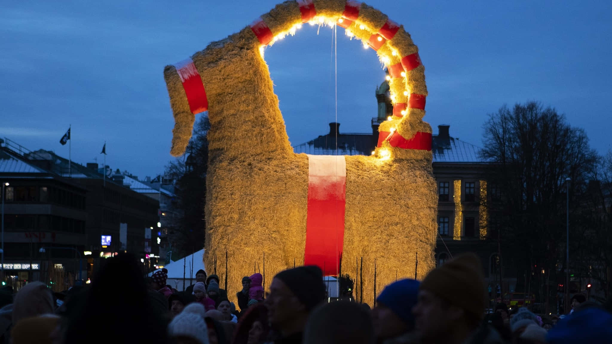 Gävle, hay goat sculpture, dusk, Full HD Desktop Wallpaper