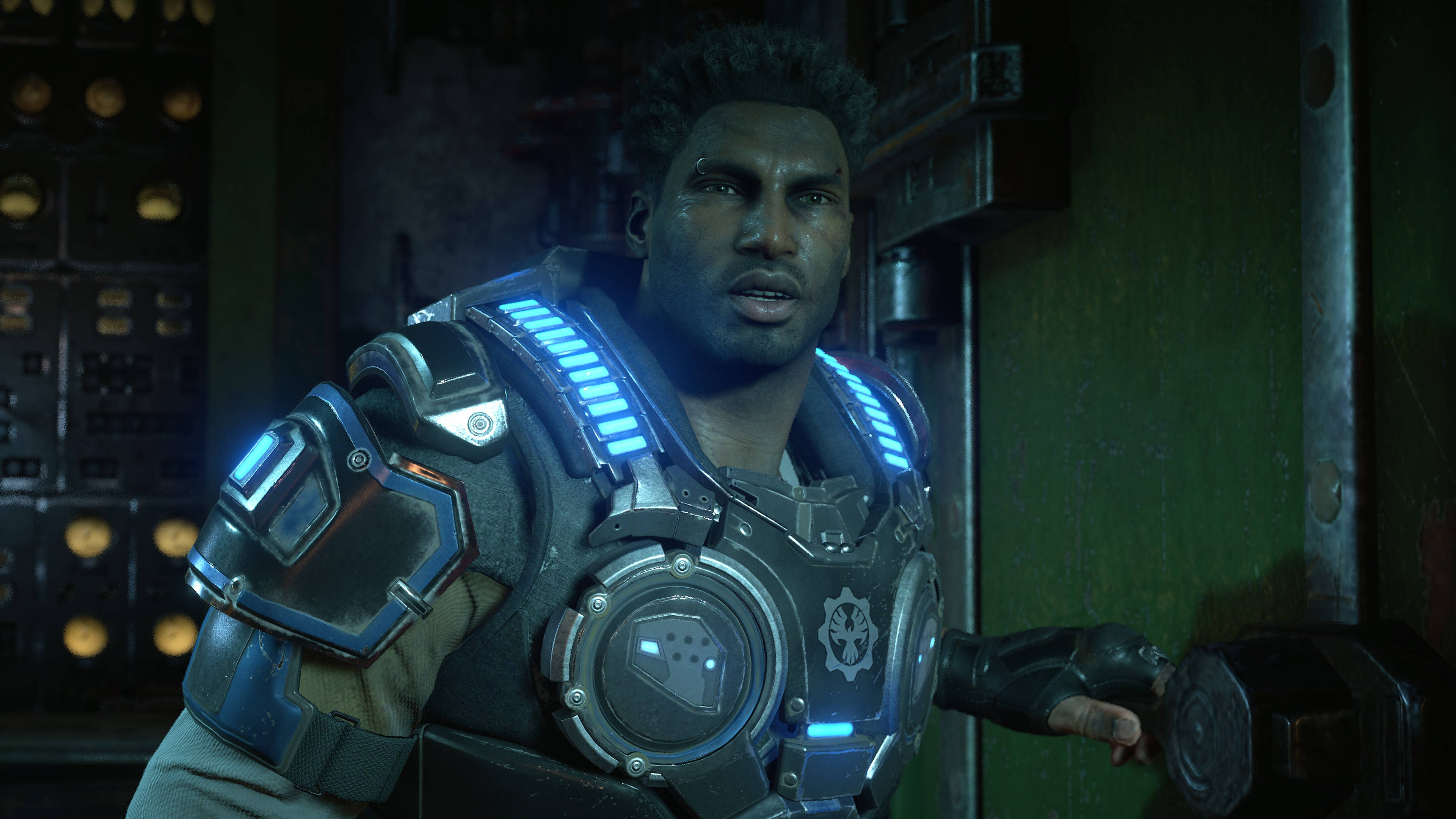 Gears Of War 4, control room, dark-skinned soldier, 4K Desktop Wallpaper