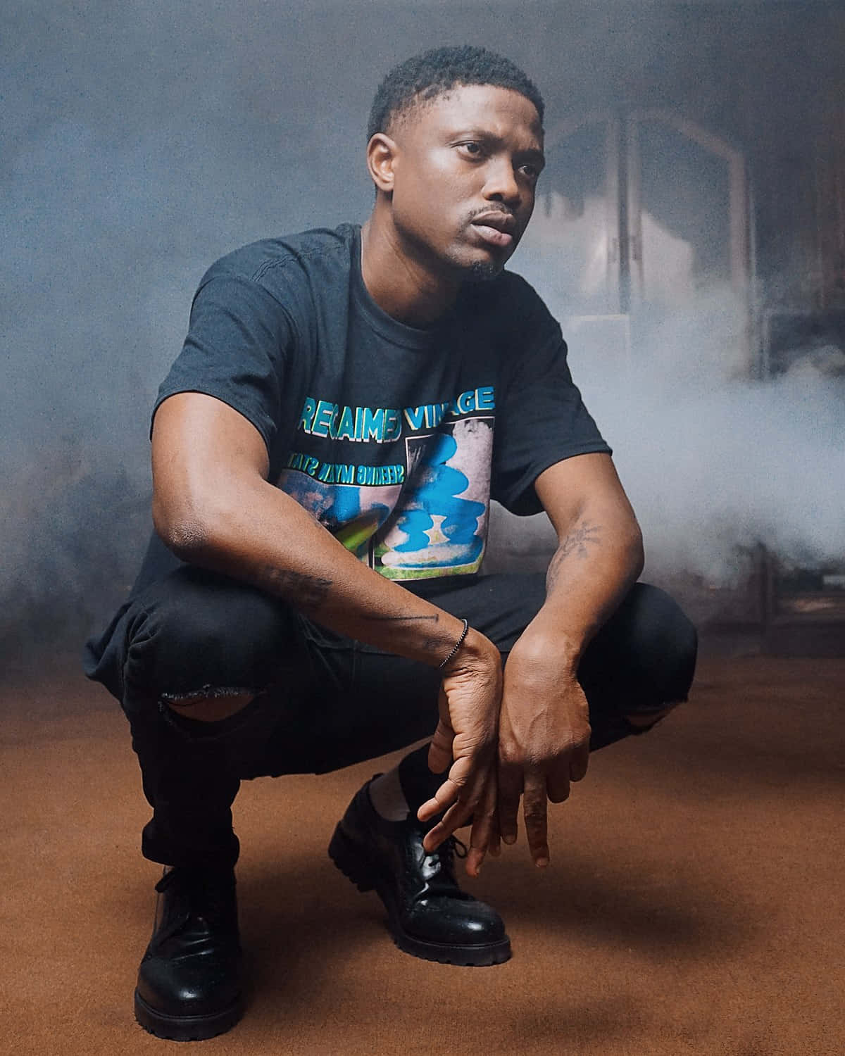 Gee Money, 1200 x 1500, smoky studio lighting, HD Phone Wallpaper