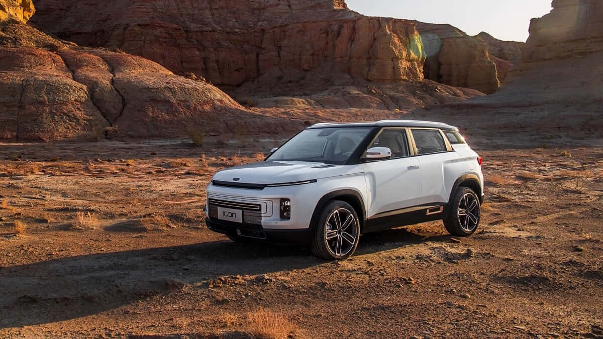 Geely Icon S U, desert landscape, red rock formations, SD Desktop Wallpaper
