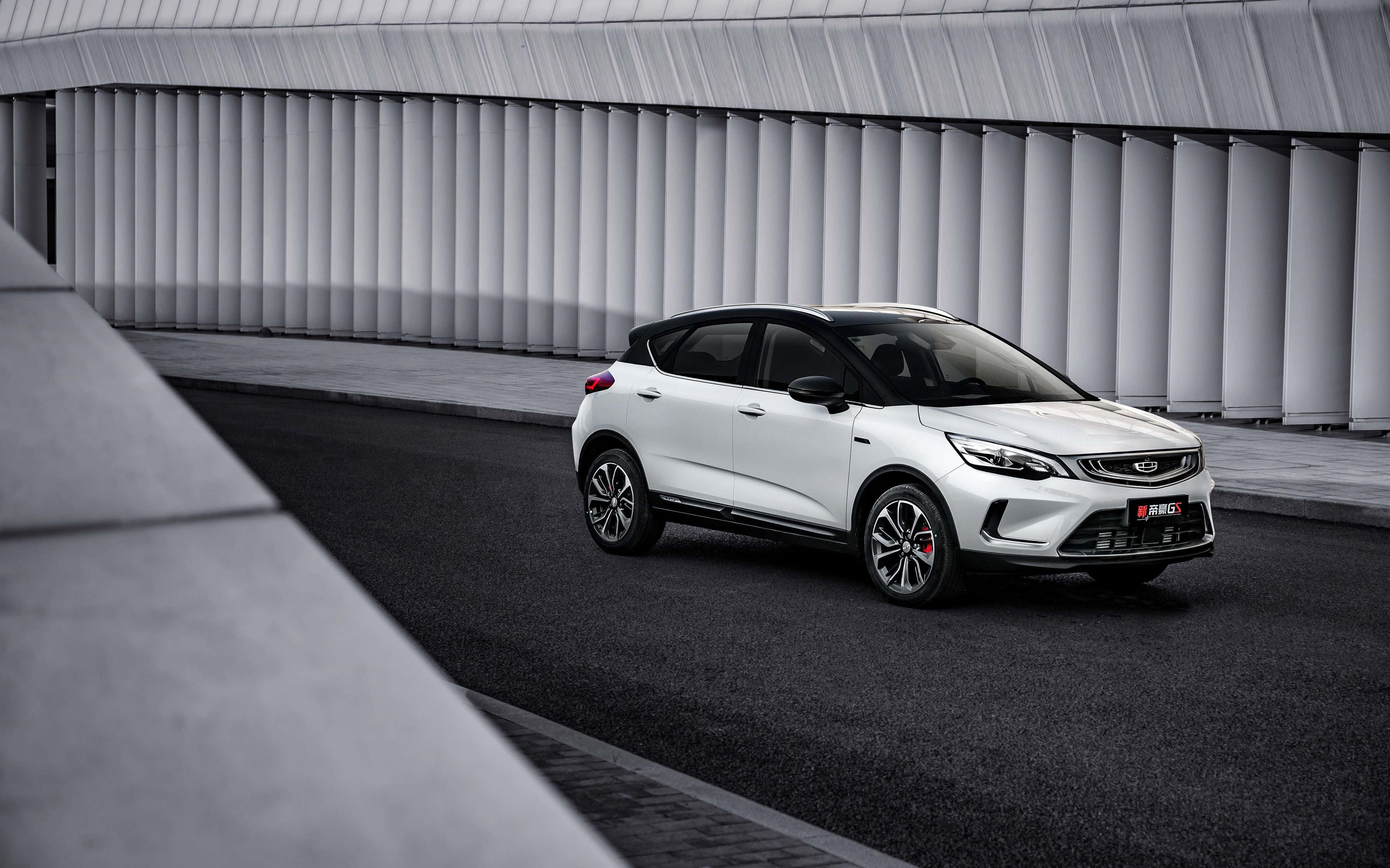 Geely, sleek white SUV, dark asphalt road, 4K Desktop Wallpaper