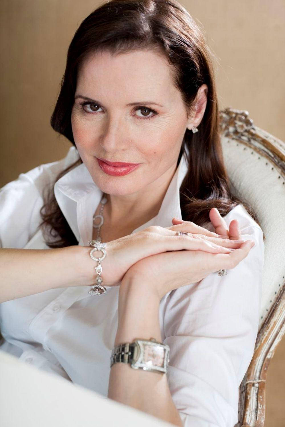 Geena Davis, white blouse, vintage chair, HD Phone Wallpaper