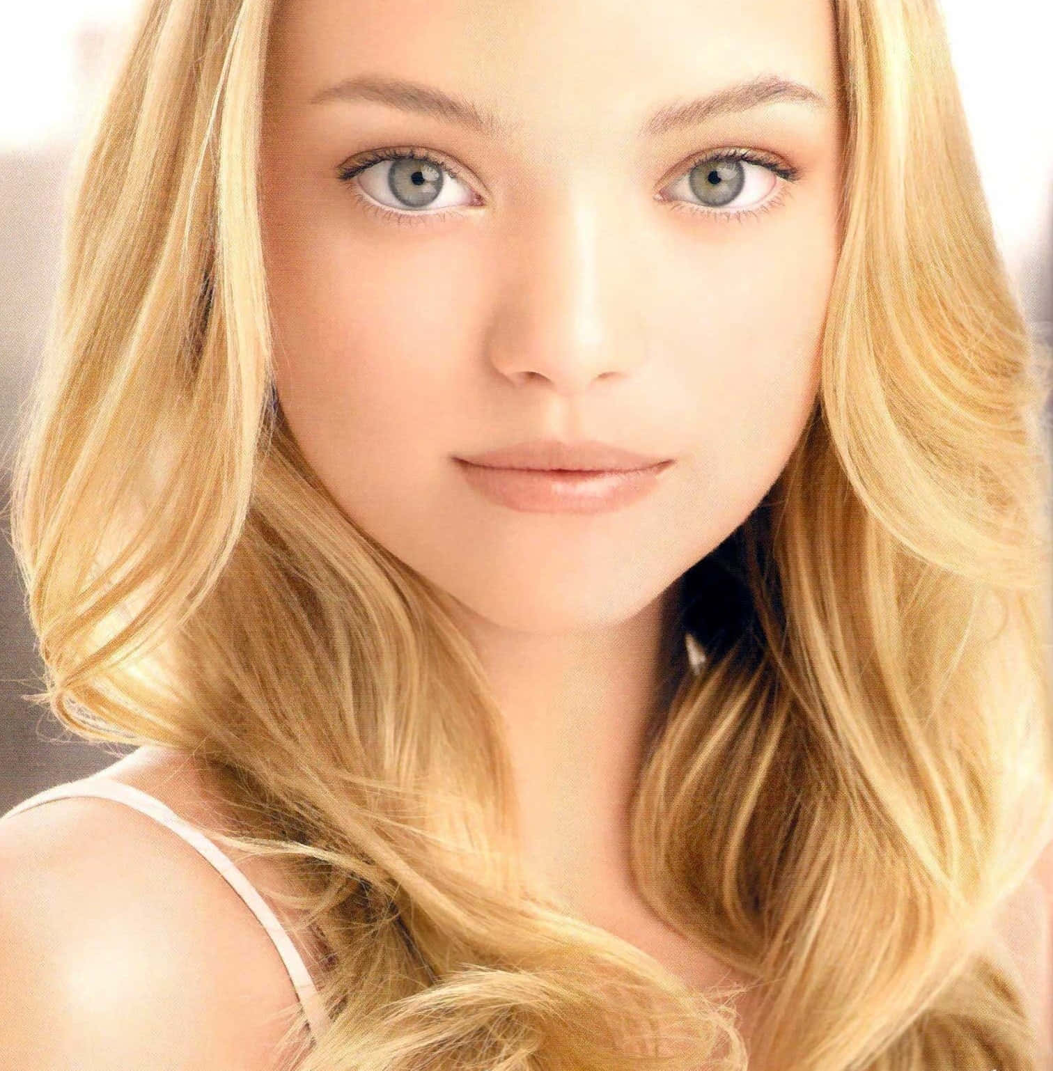 Gemma Ward, blue eyes, flowing blonde hair, HD Phone Wallpaper