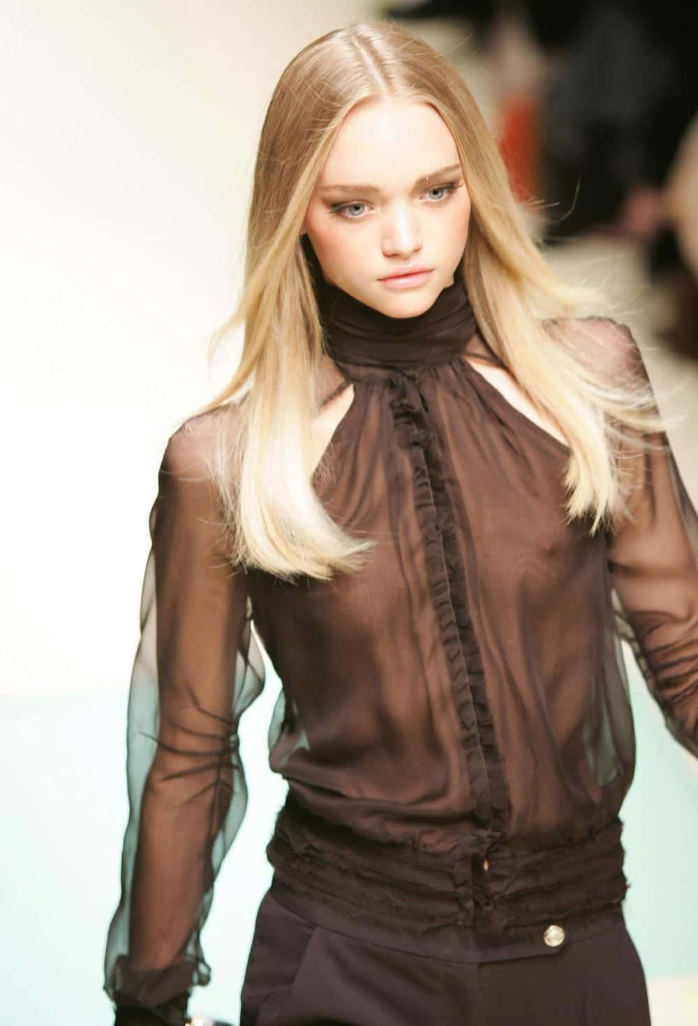 Gemma Ward, runway, sheer brown blouse, HD Phone Wallpaper