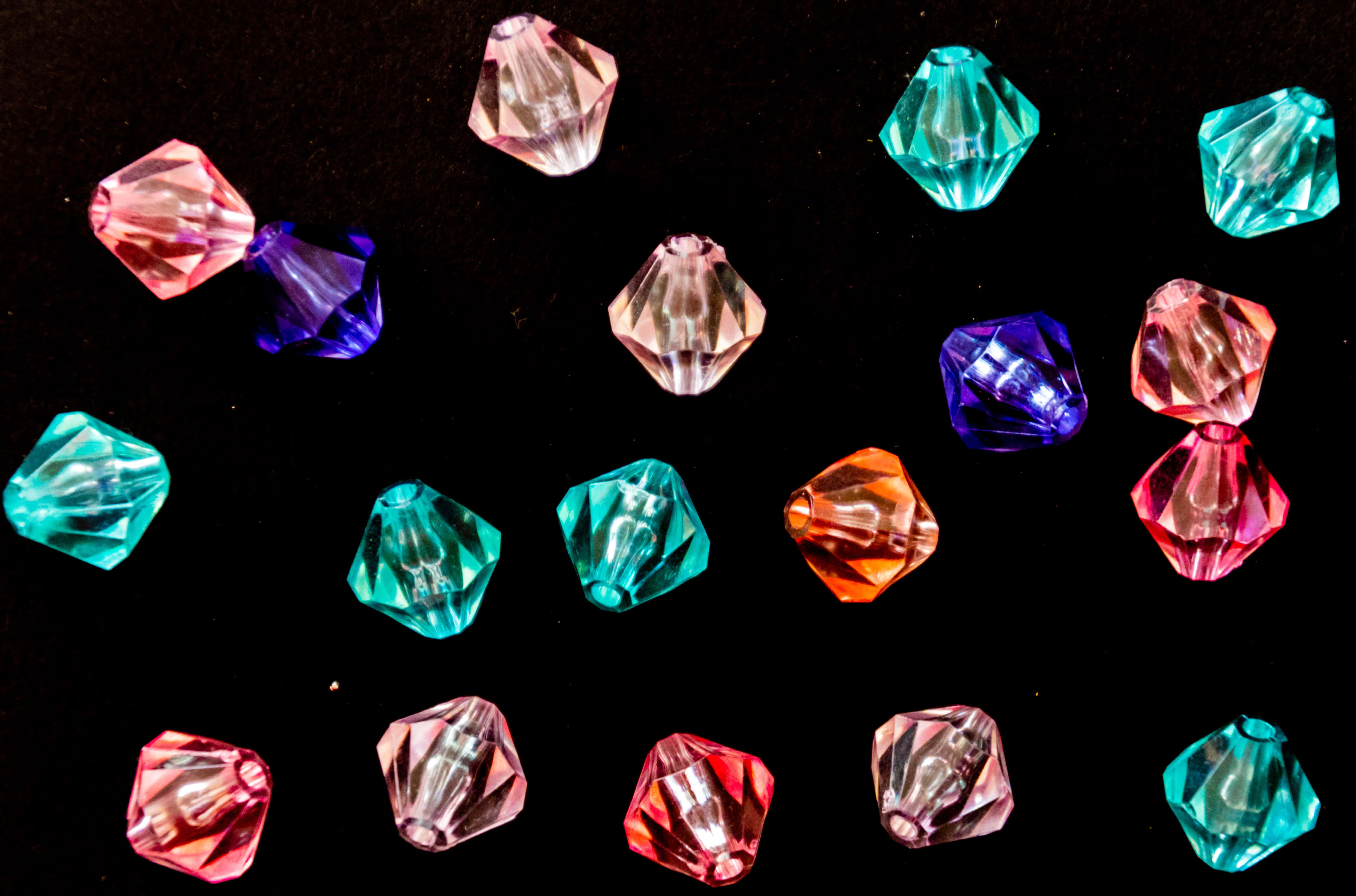 plastic acrylic gemstone beads, pink, teal, 4K Desktop Wallpaper