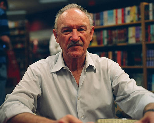 Gene Hackman, bookstore, bookshelves, SD Desktop Wallpaper