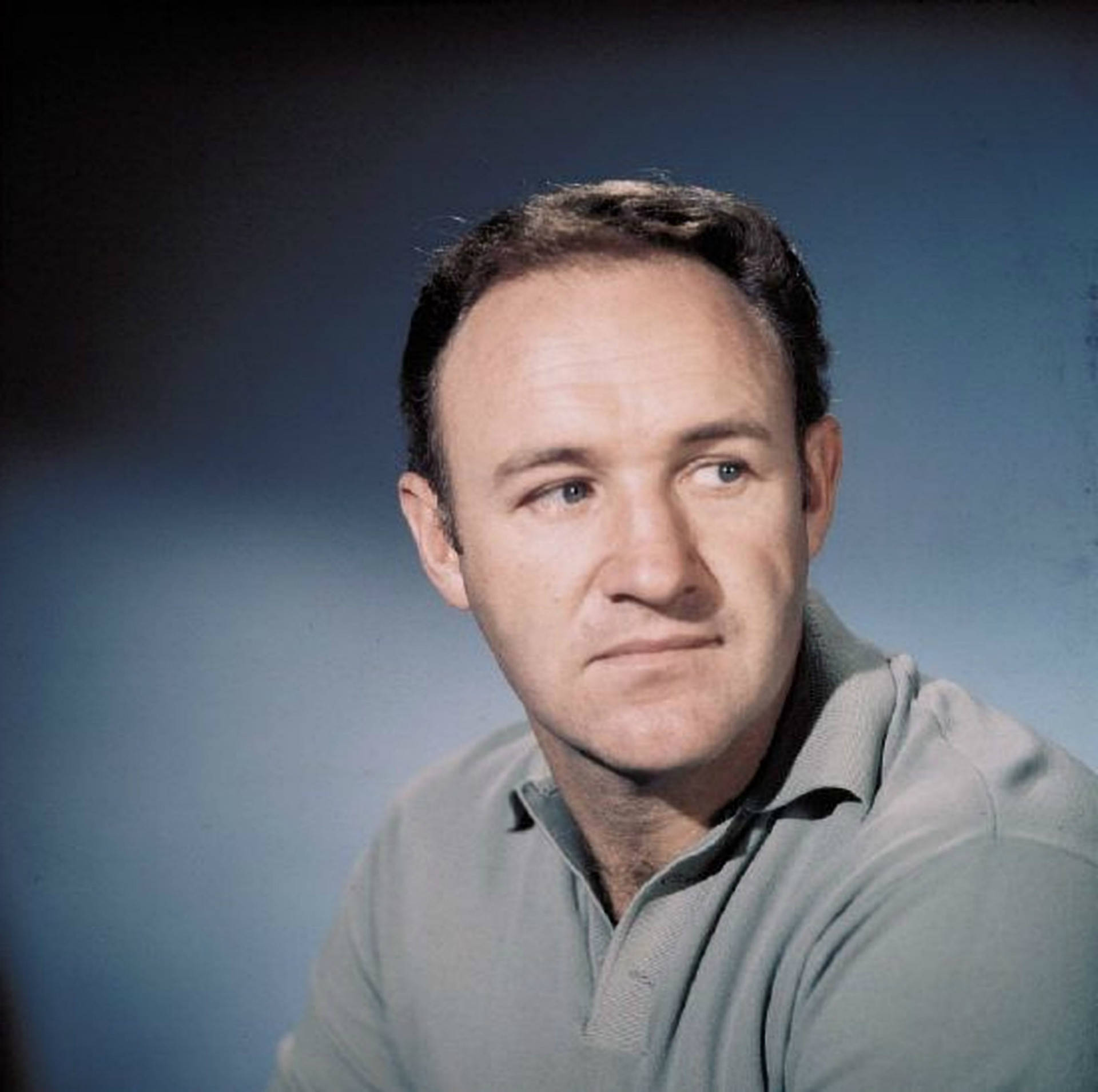 Gene Hackman, gray polo shirt, blue gradient background, Full HD Desktop Wallpaper