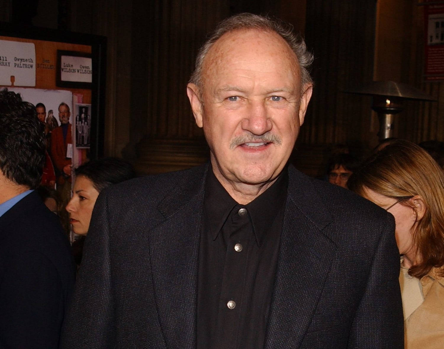 Gene Hackman, dark suit, black shirt, HD Desktop Wallpaper