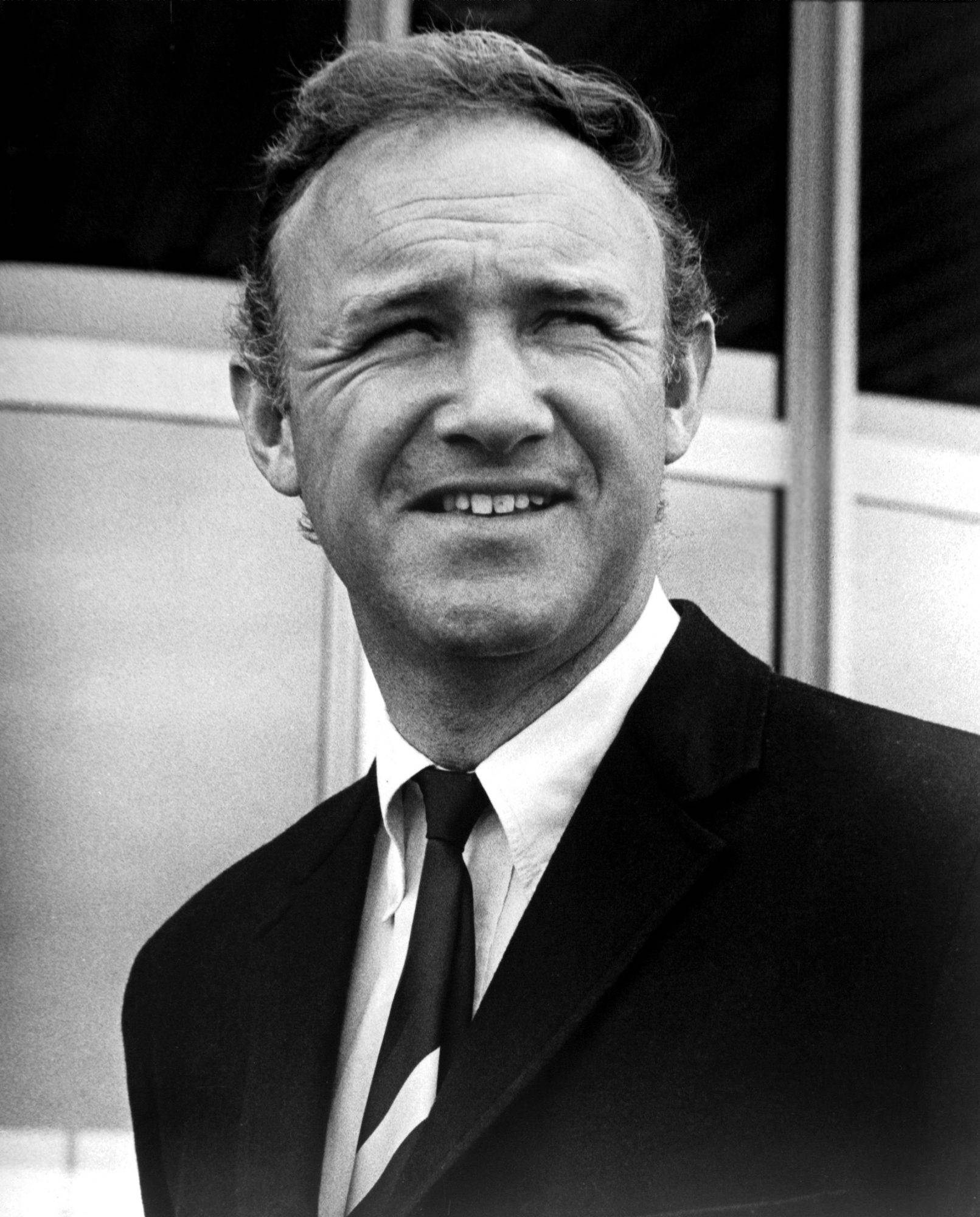 Gene Hackman, black and white portrait, suit and tie, Full HD Phone Wallpaper
