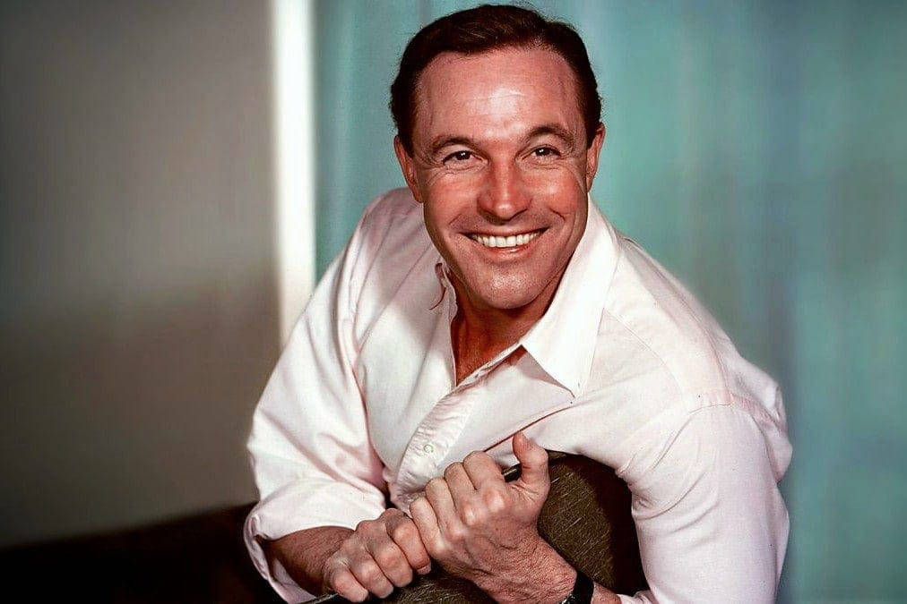 Gene Kelly, white polo, white shirt, SD Desktop Wallpaper