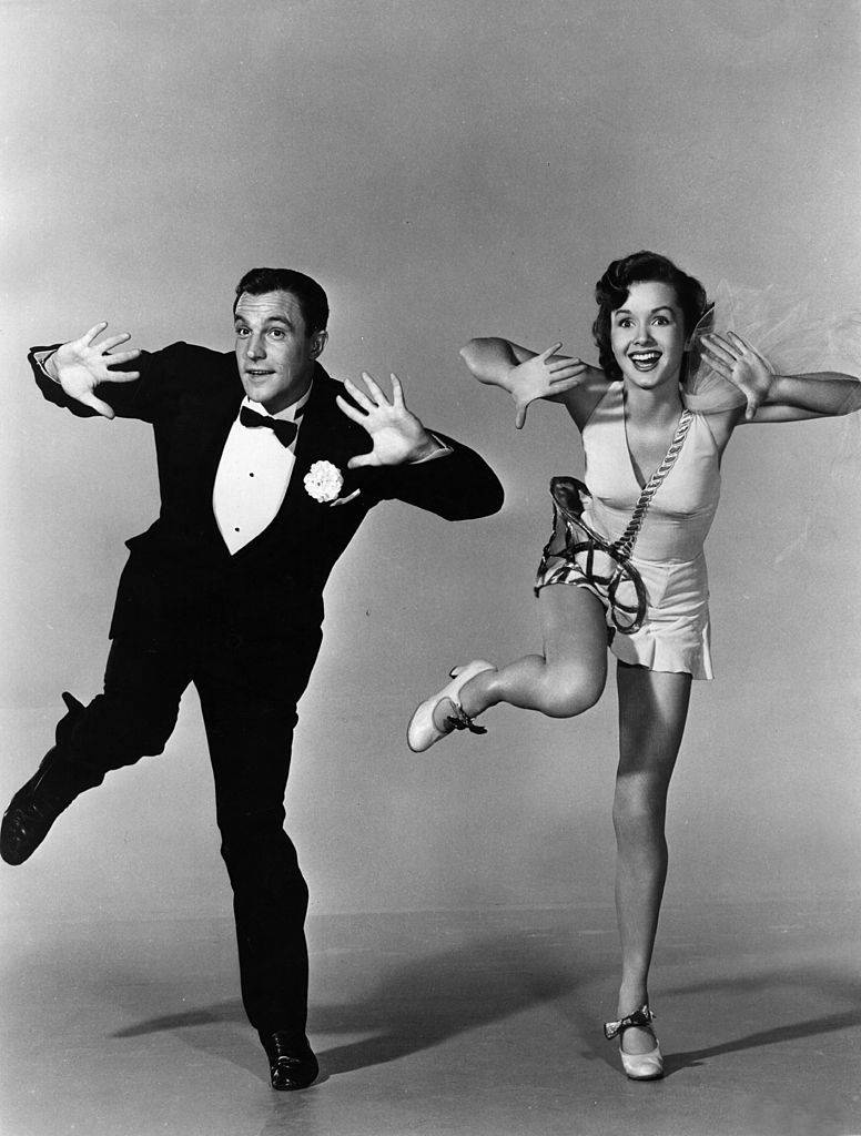 Gene Kelly, tuxedo, dress, SD Phone Wallpaper
