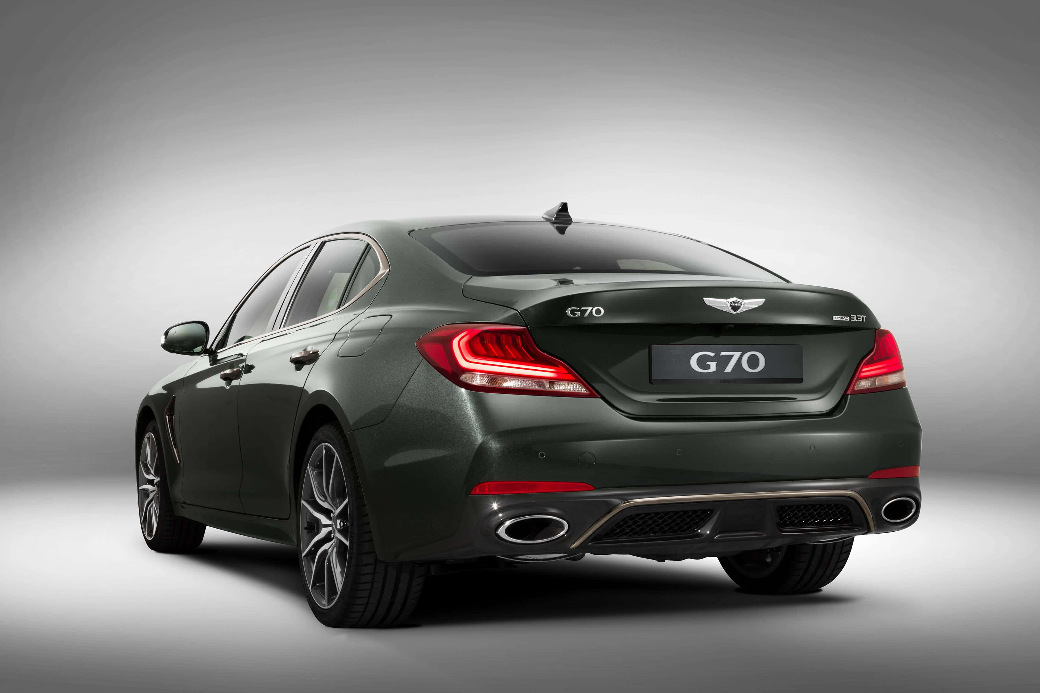 Genesis G70, dark green, glowing red taillights, 2K Desktop Wallpaper