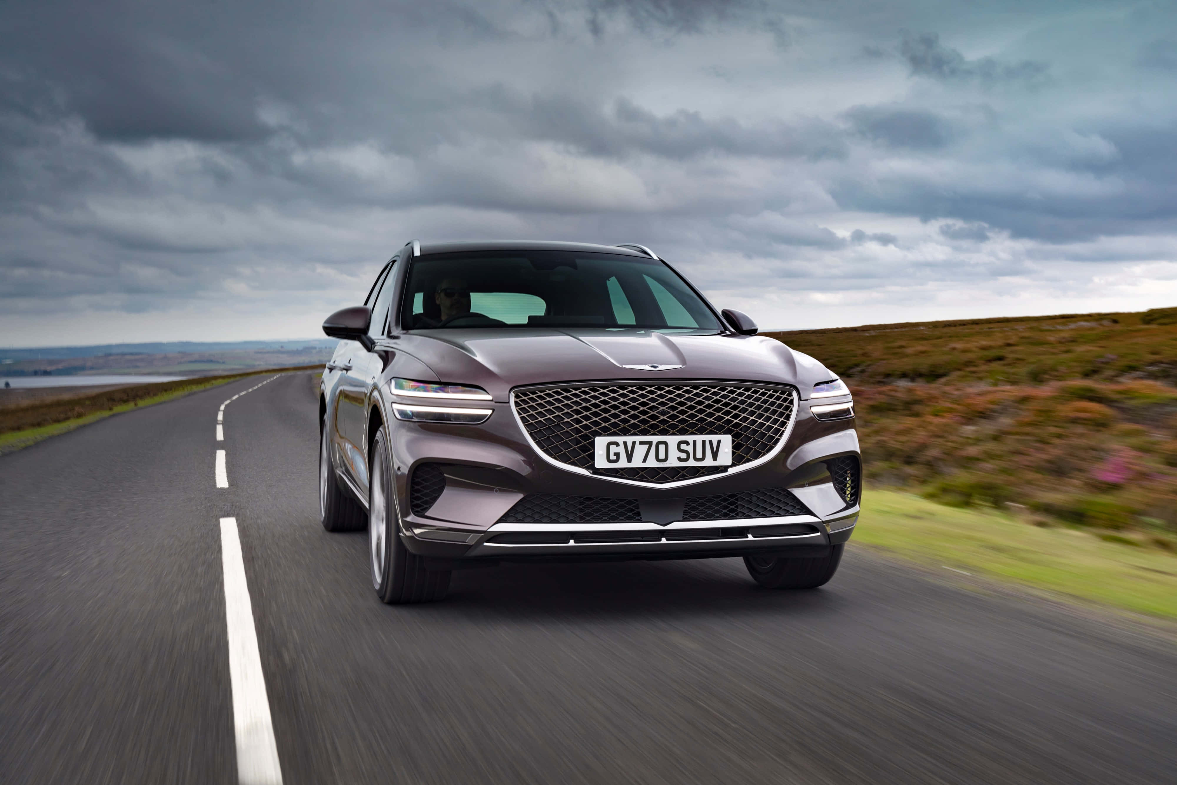 Genesis GV70, dark gray, winding coastal road, 4K Desktop Wallpaper