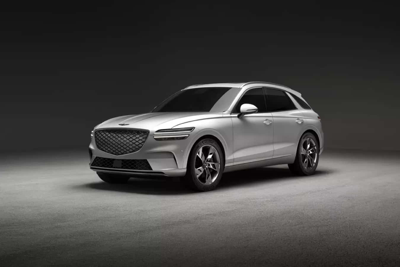 Genesis GV70, sleek silver SUV, modern grille, HD Desktop Wallpaper