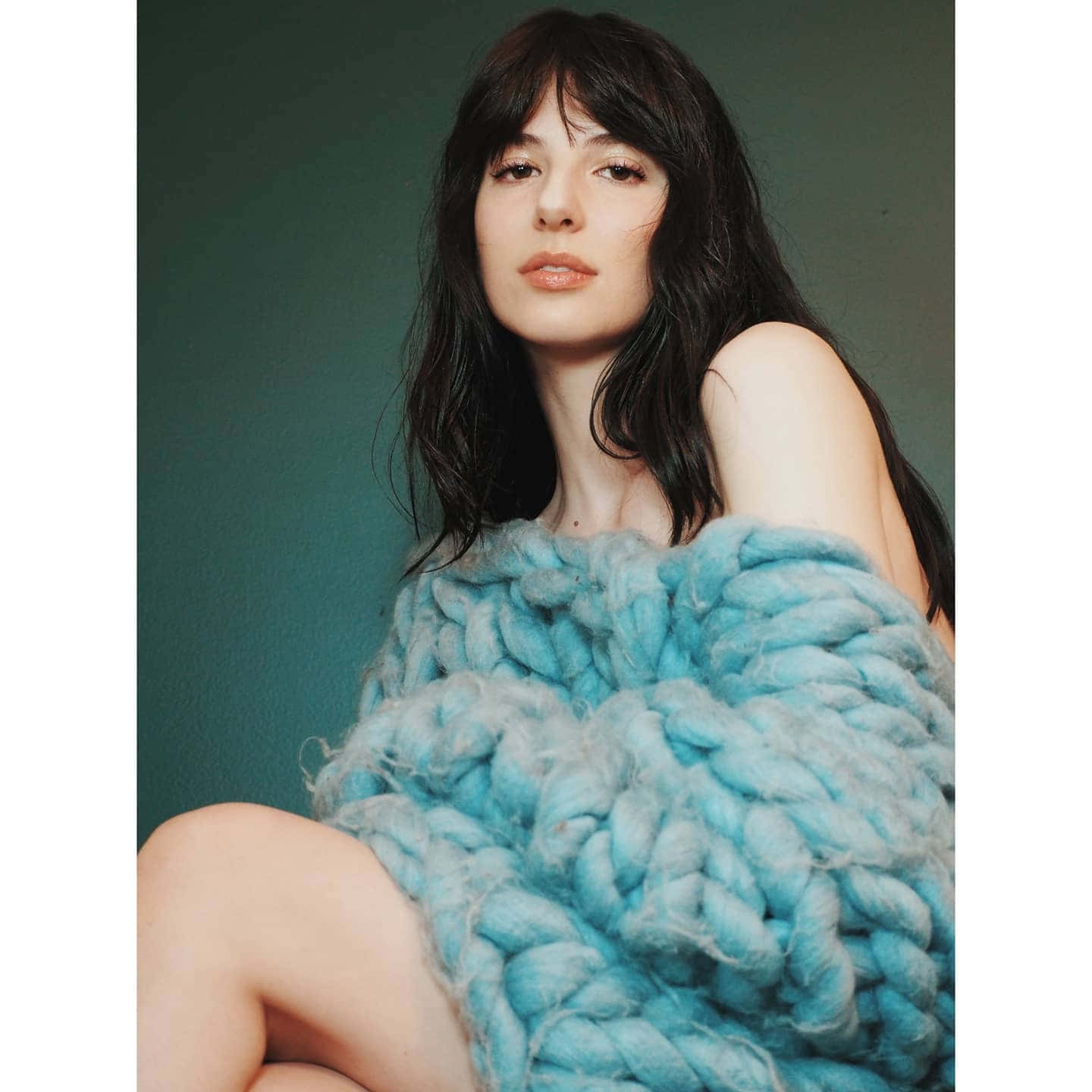 Genevieve Buechner, blue knitwear, chunky light blue knit blanket, HD Desktop Wallpaper