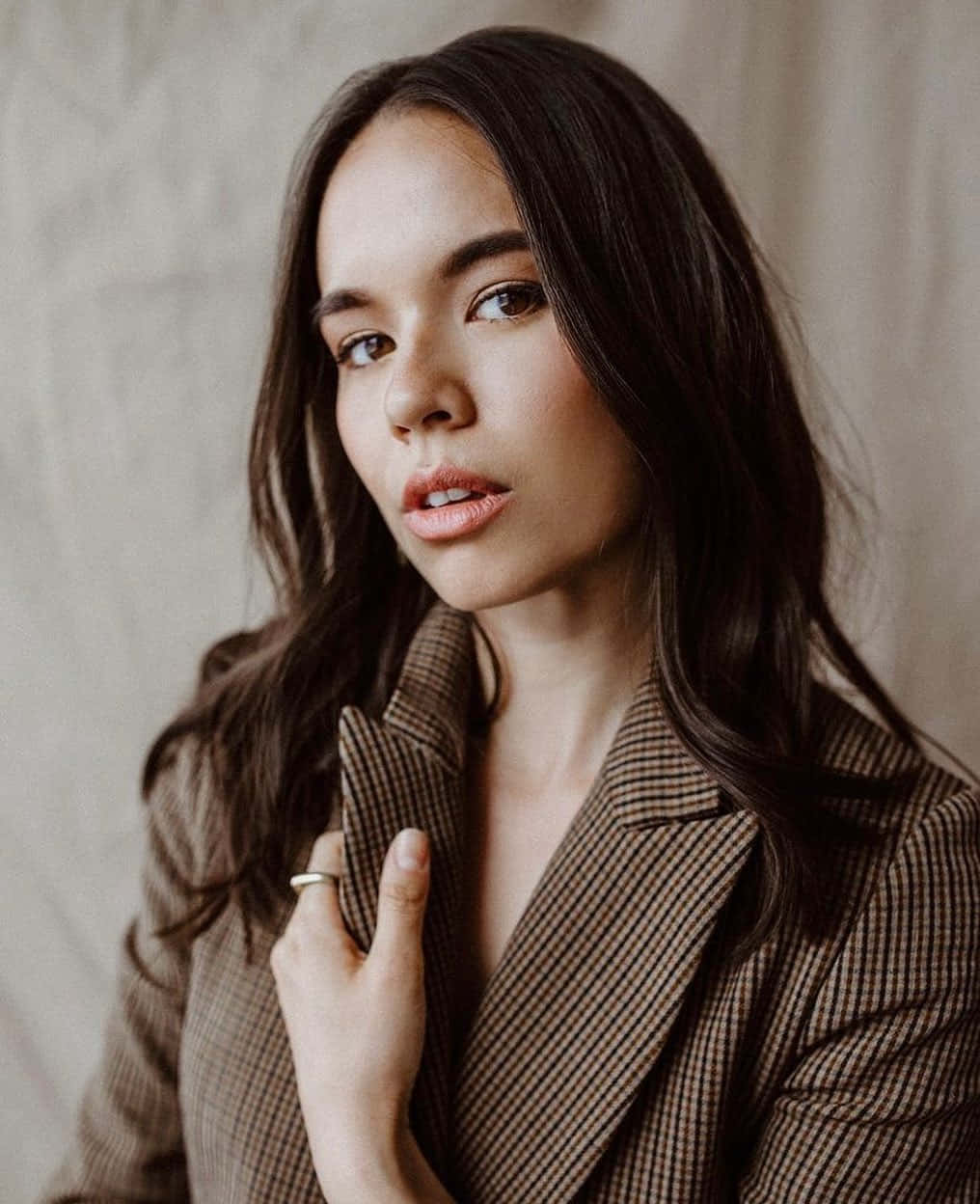 Genevieve Kang, dark hair, plaid blazer, SD Phone Wallpaper