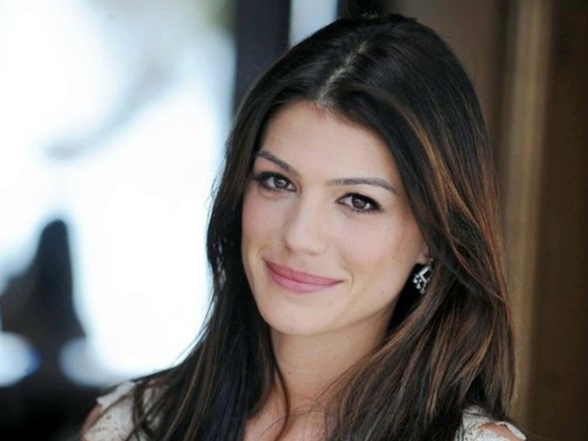 Genevieve Padalecki, dark hair, gentle smile, Full HD Desktop Wallpaper
