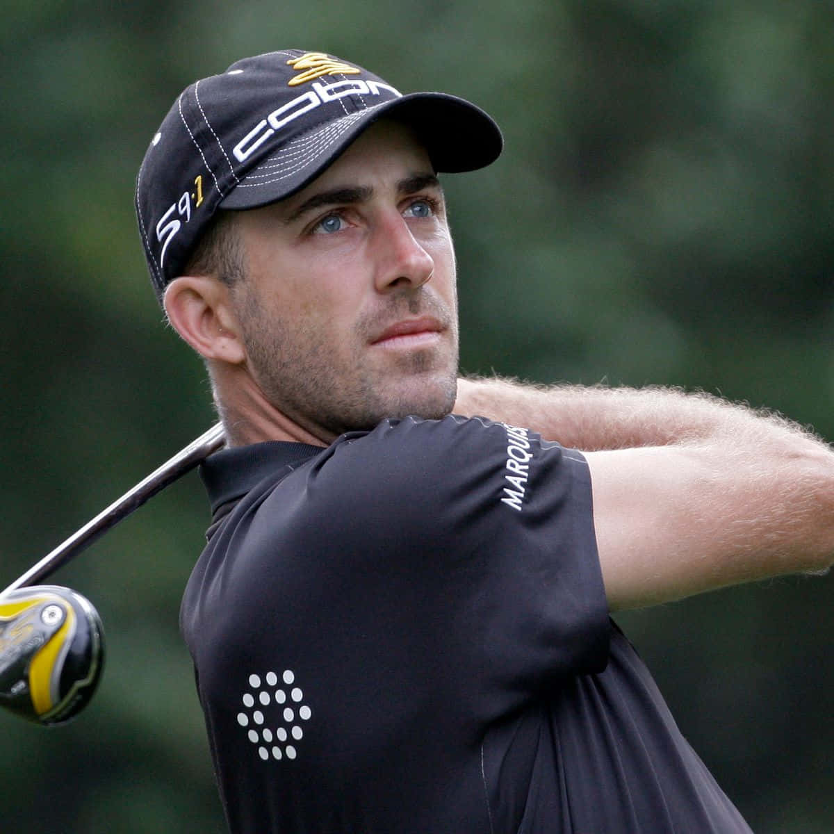 Geoff Ogilvy, black cap, black shirt, SD Desktop Wallpaper