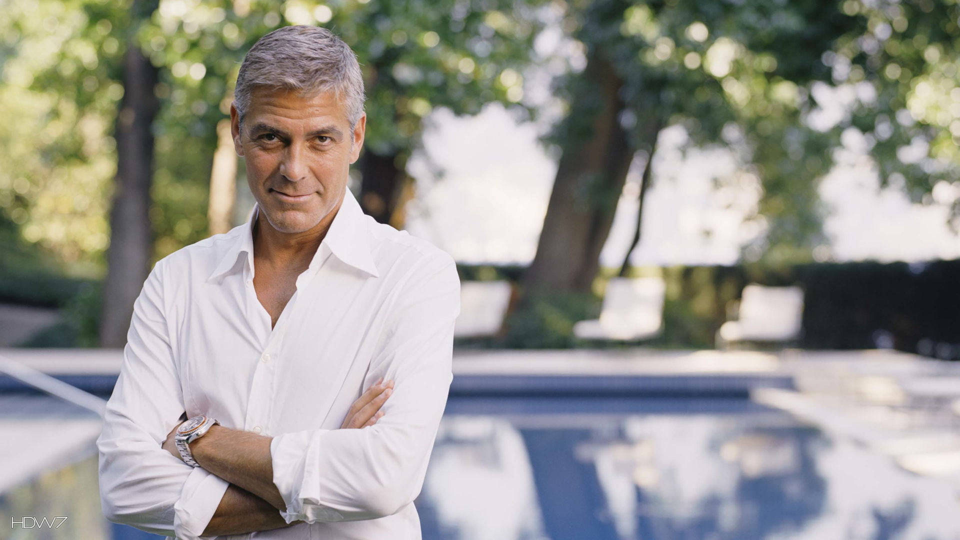 George Clooney, pool, lush green trees, Full HD Desktop Wallpaper