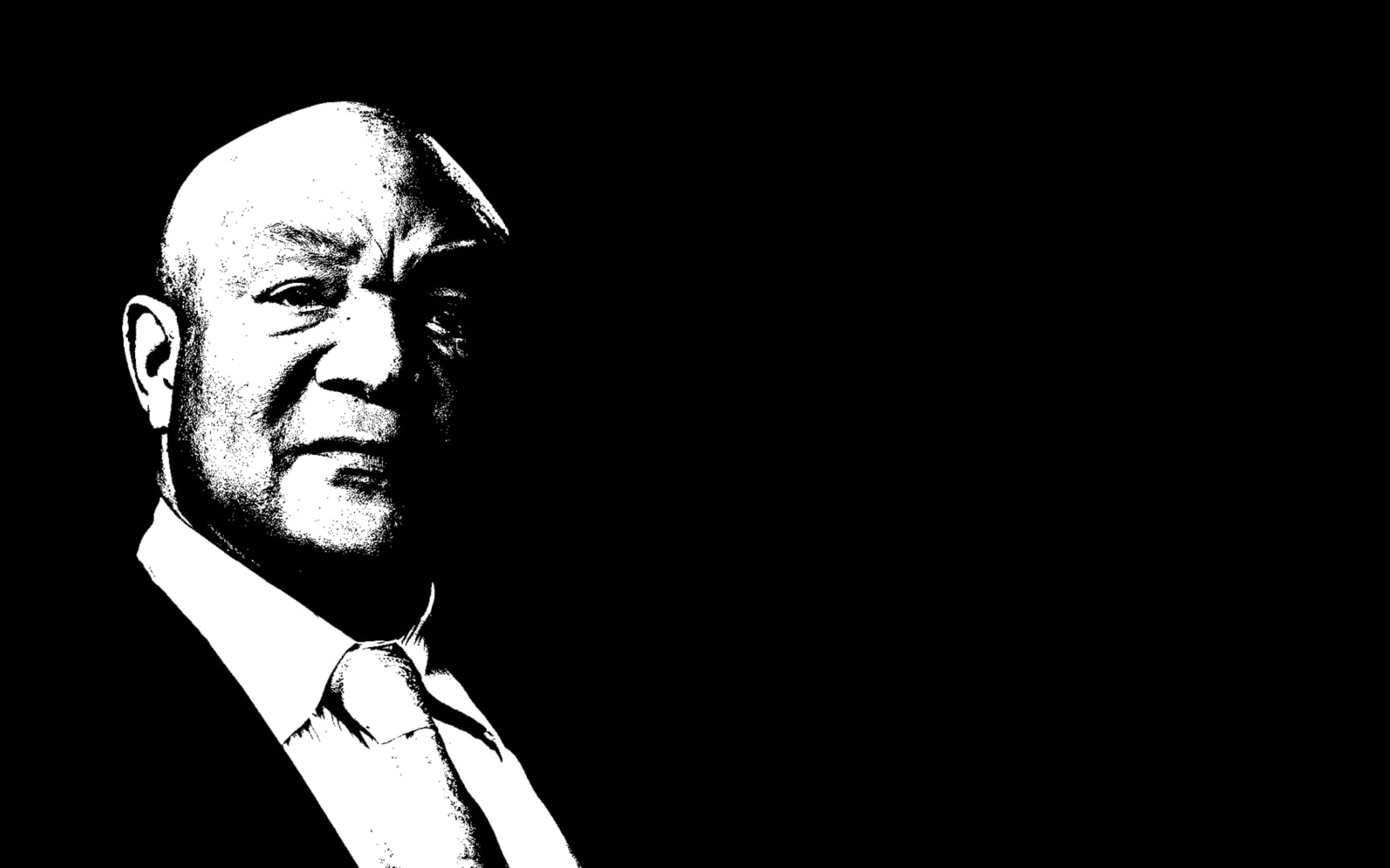 George Foreman, bald man, suit and tie, 2K Desktop Wallpaper