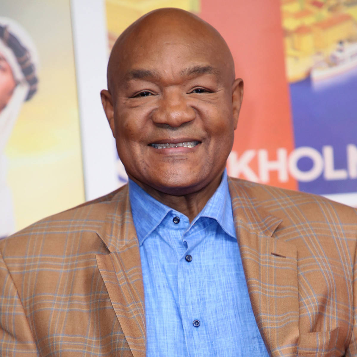 George Foreman, brown plaid blazer, blue shirt, SD Desktop Wallpaper