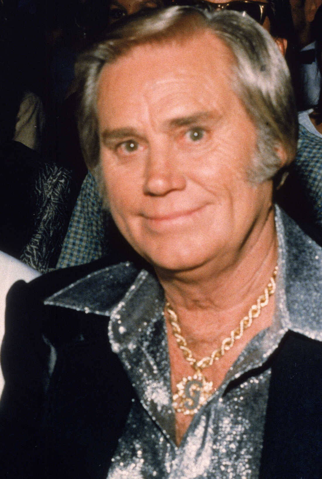 George Jones, gray hair, glittering silver shirt, HD Phone Wallpaper