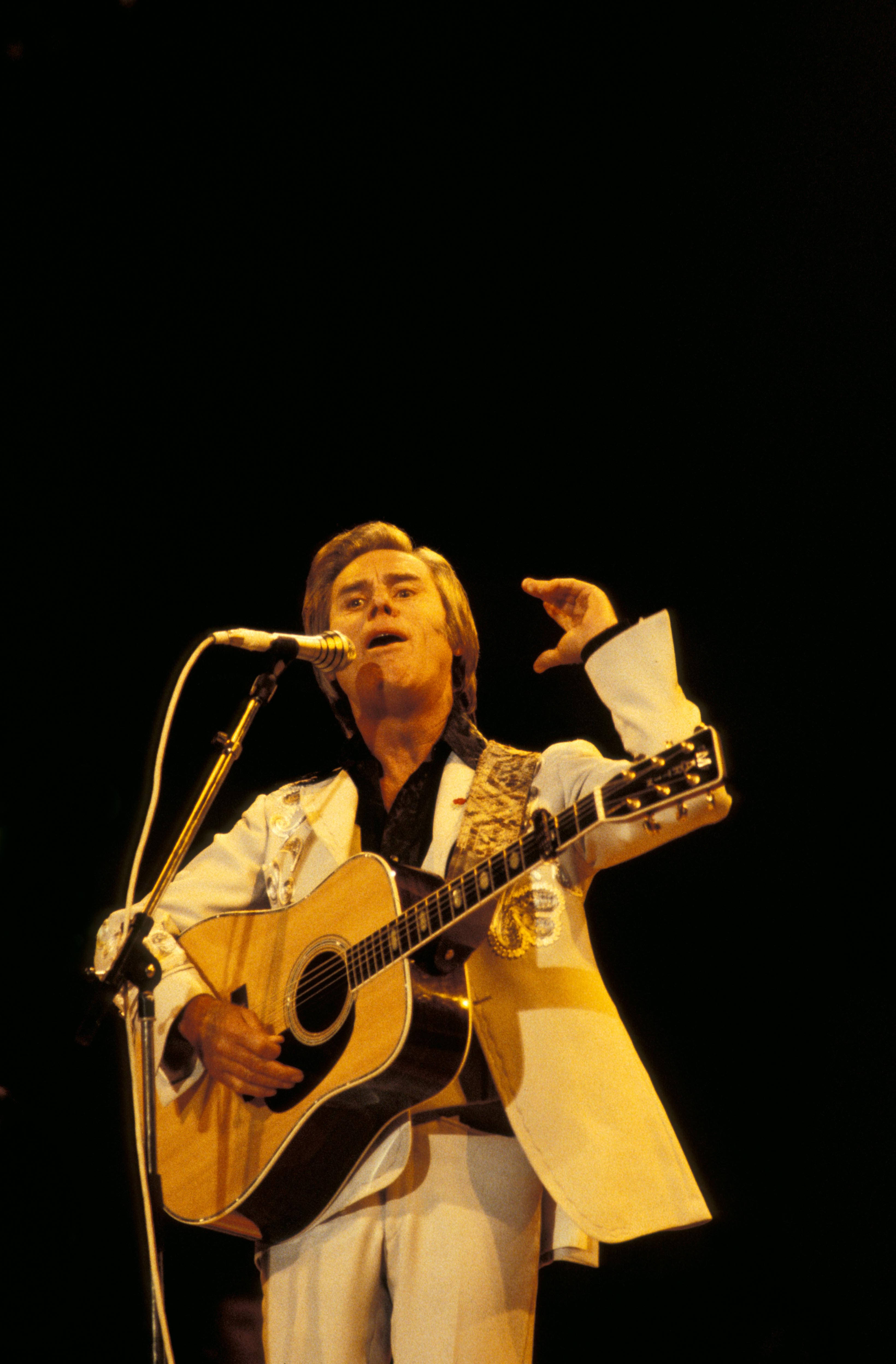 George Jones, white suit, acoustic guitar, 4K Phone Wallpaper